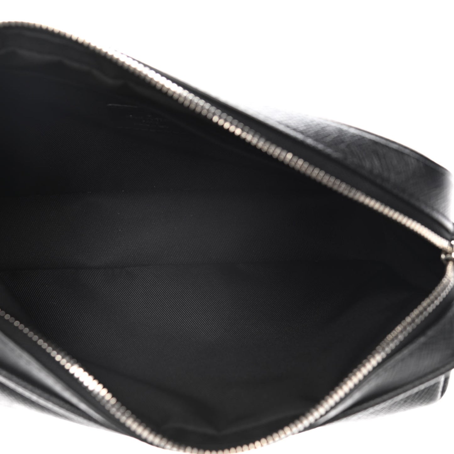 Taiga Monogram Eclipse Outdoor Messenger Black