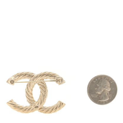 Chanel Twisted CC Brooch Light Gold 2 of 3