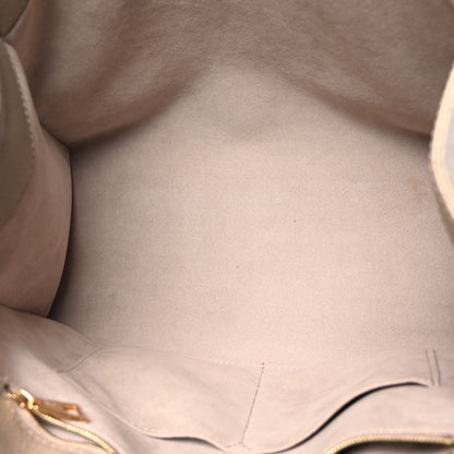 Louis Vuitton Empreinte Monogram Giant Onthego MM Tourterelle 5 of 9