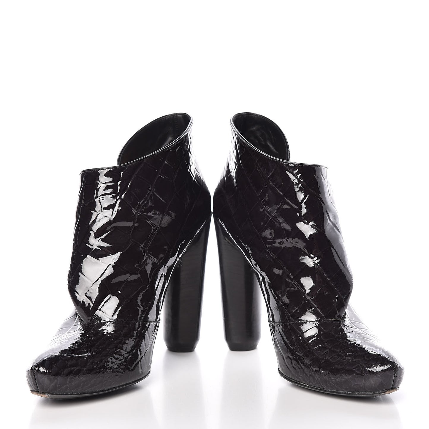 Crocodile Embossed Patent Calfskin Delft Cornelia Ankle Boots 38 Black