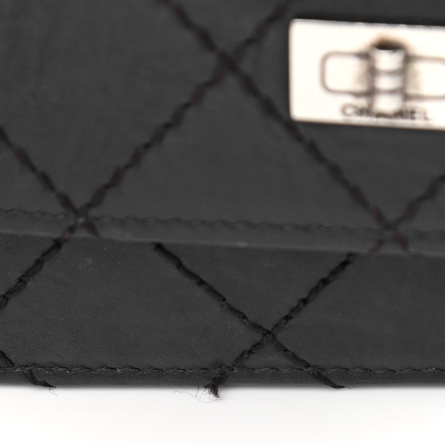 Calfskin Quilted Reissue Wallet On Chain WOC Black