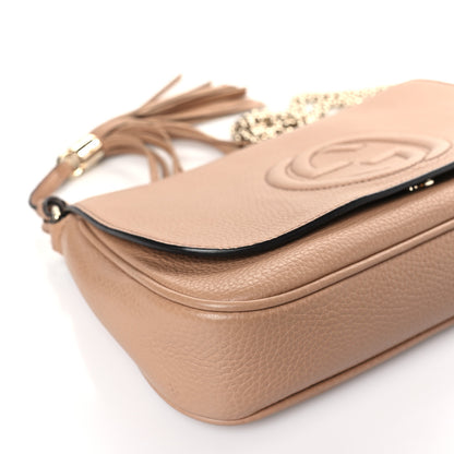 Gucci Pebbled Calfskin Medium Soho Flap Crossbody Camelia 8 of 9