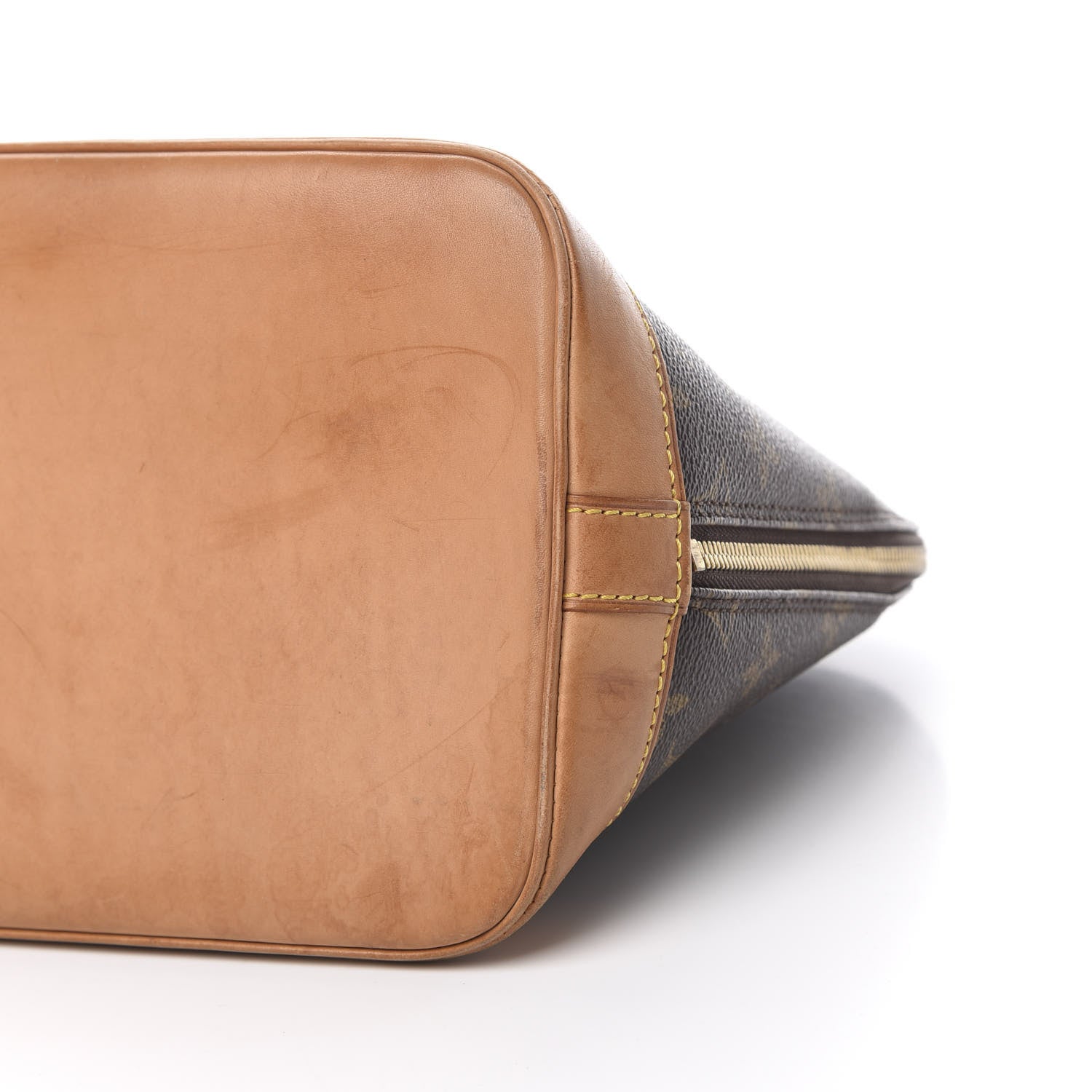 Louis Vuitton Monogram Alma PM 10 of 17