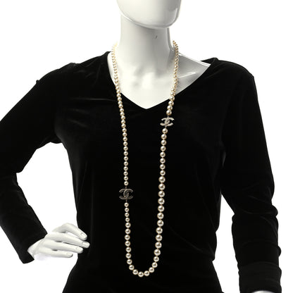 Chanel Pearl CC Long Necklace Light Gold 2 of 5