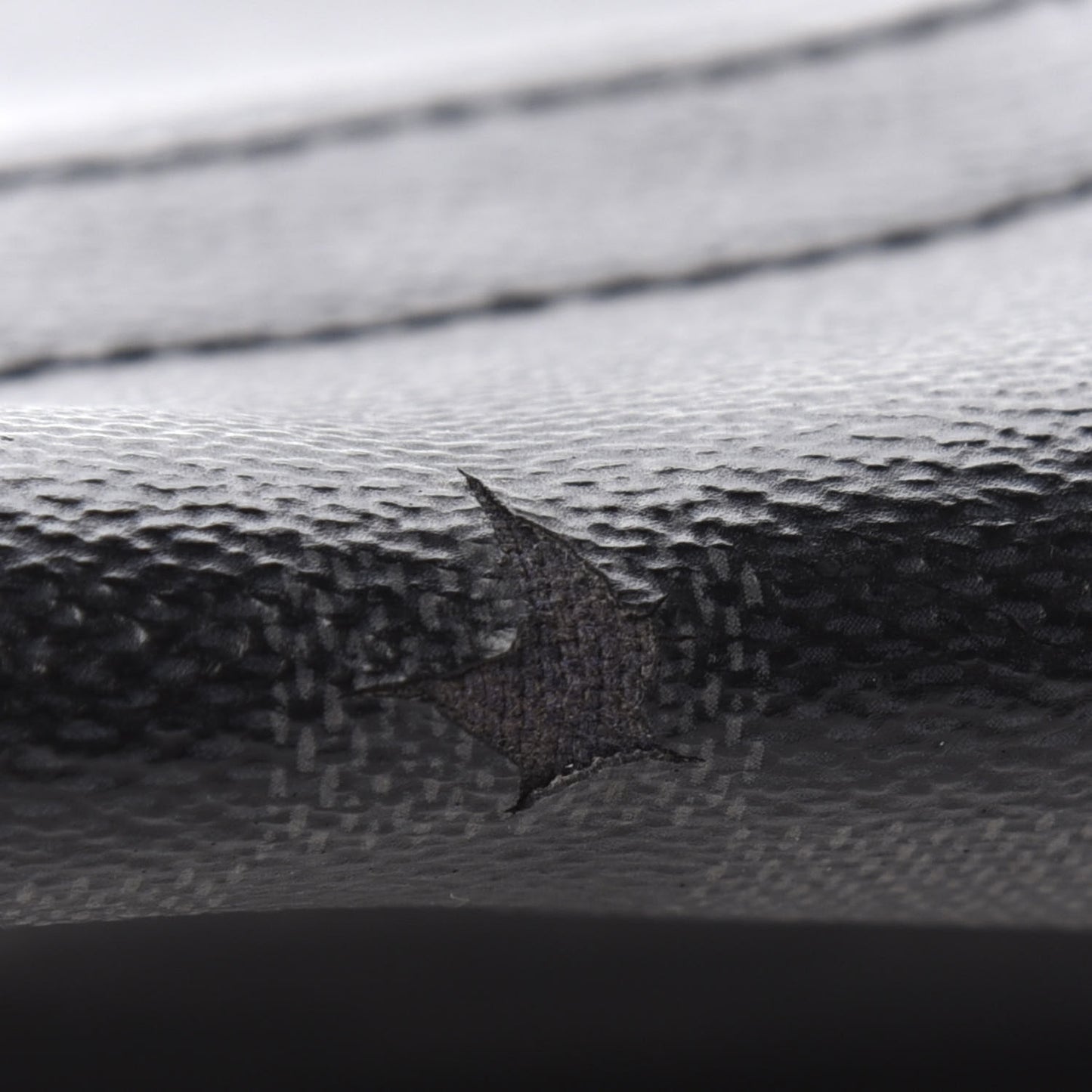 Damier Graphite District PM