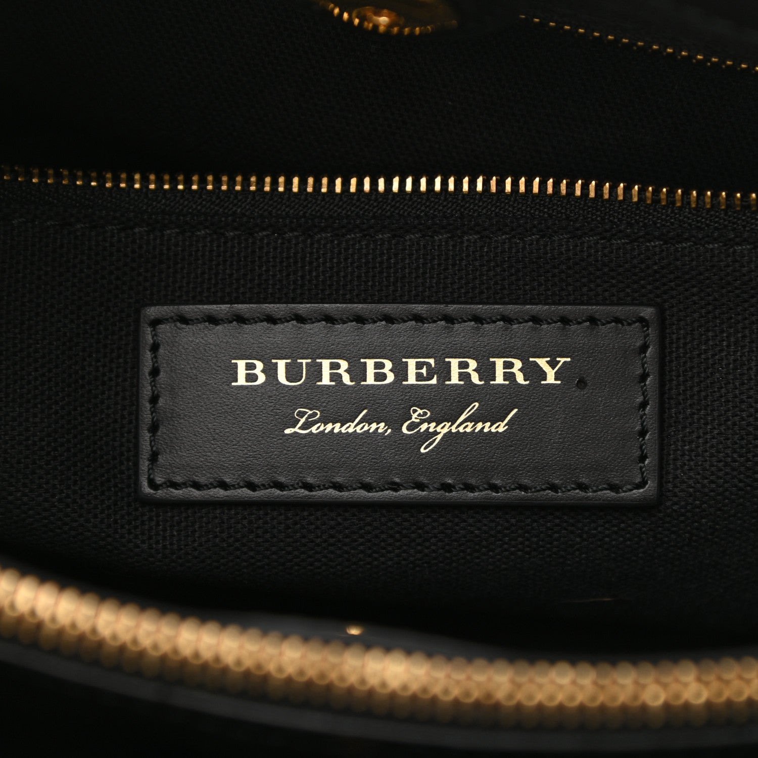 Burberry Smooth Calfskin Riveted Medium Banner Tote Black 6 of 11