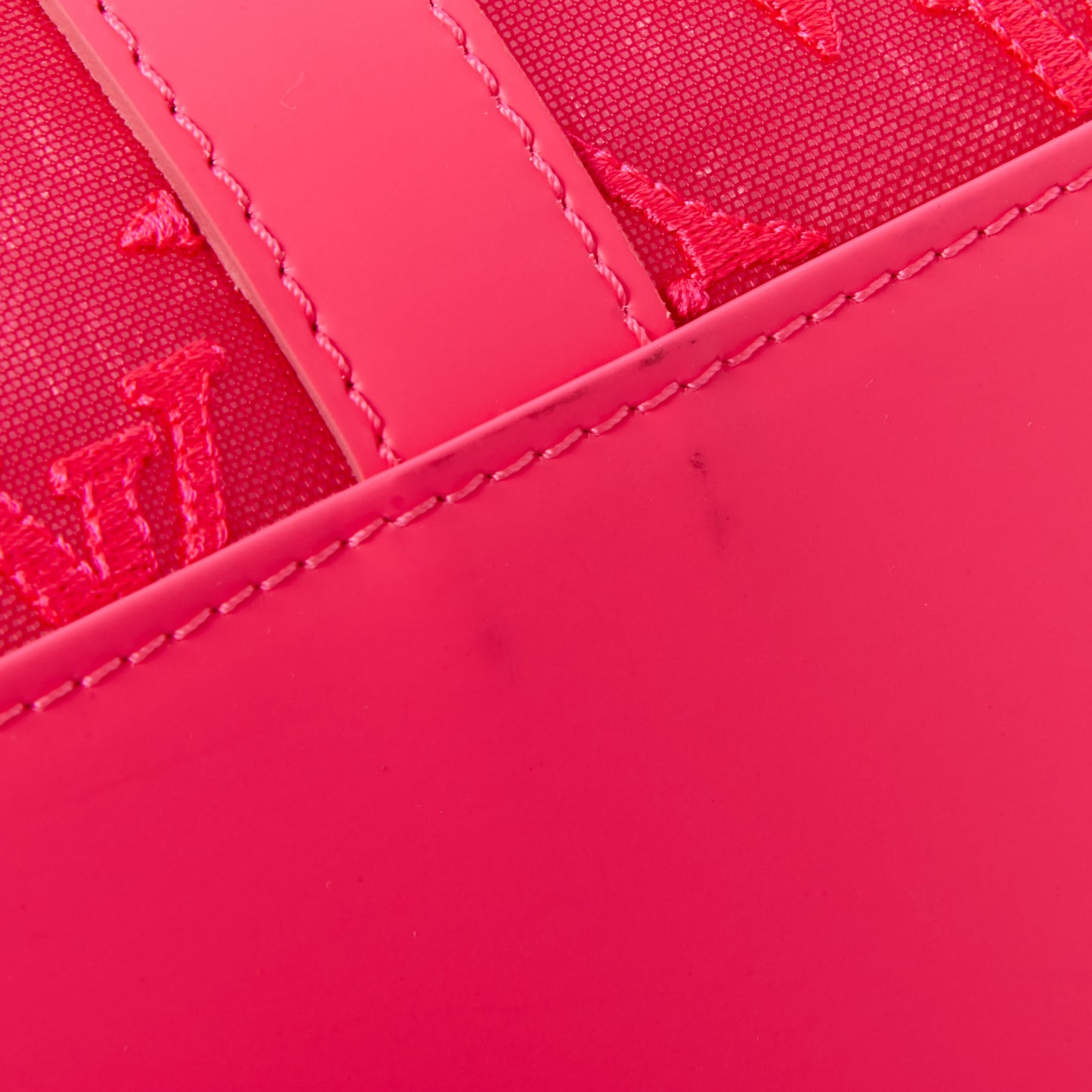 Monogram Fluo See Through Keepall Bandouliere 50 Rose