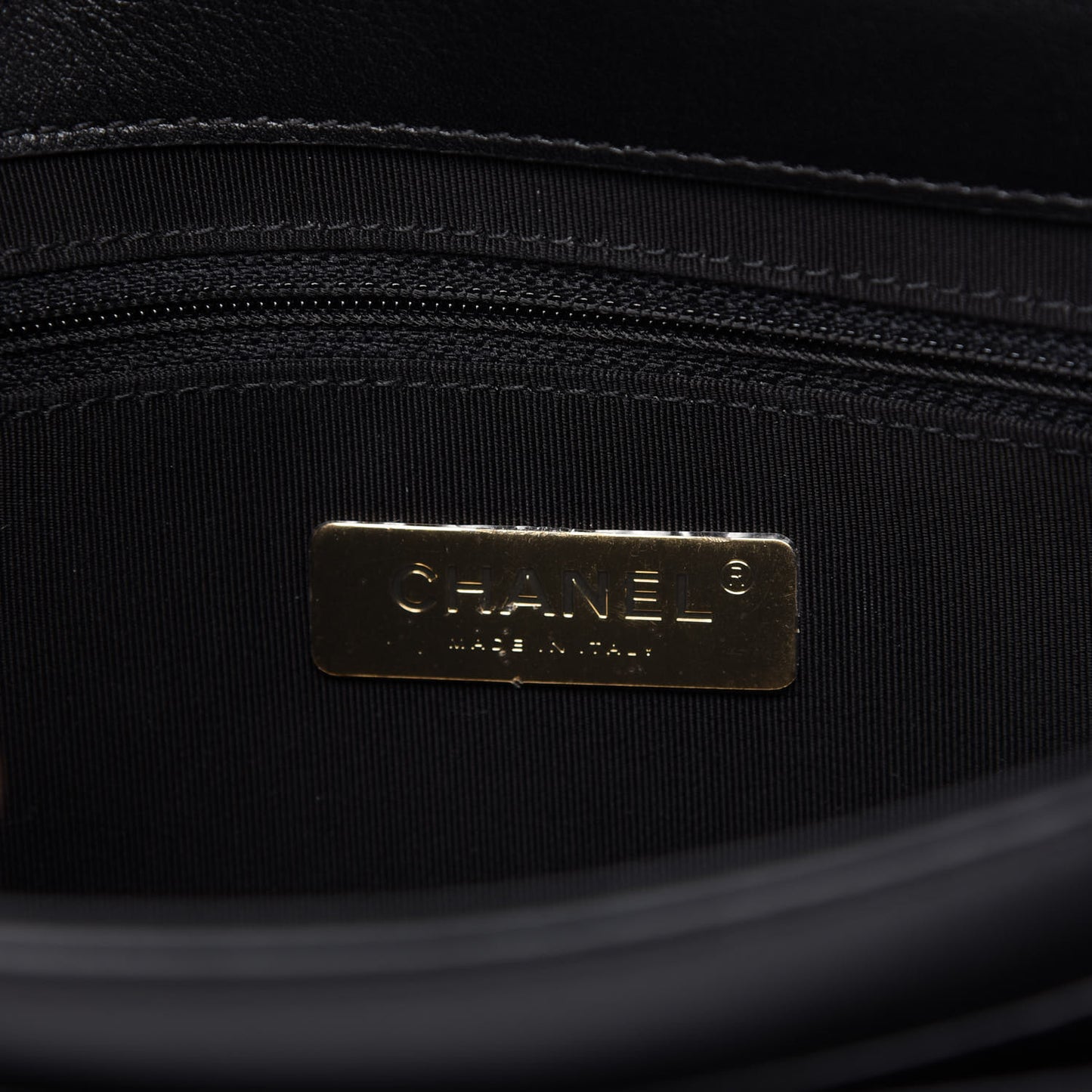 Calfskin Caviar Quilted Chain Handle Flap Black