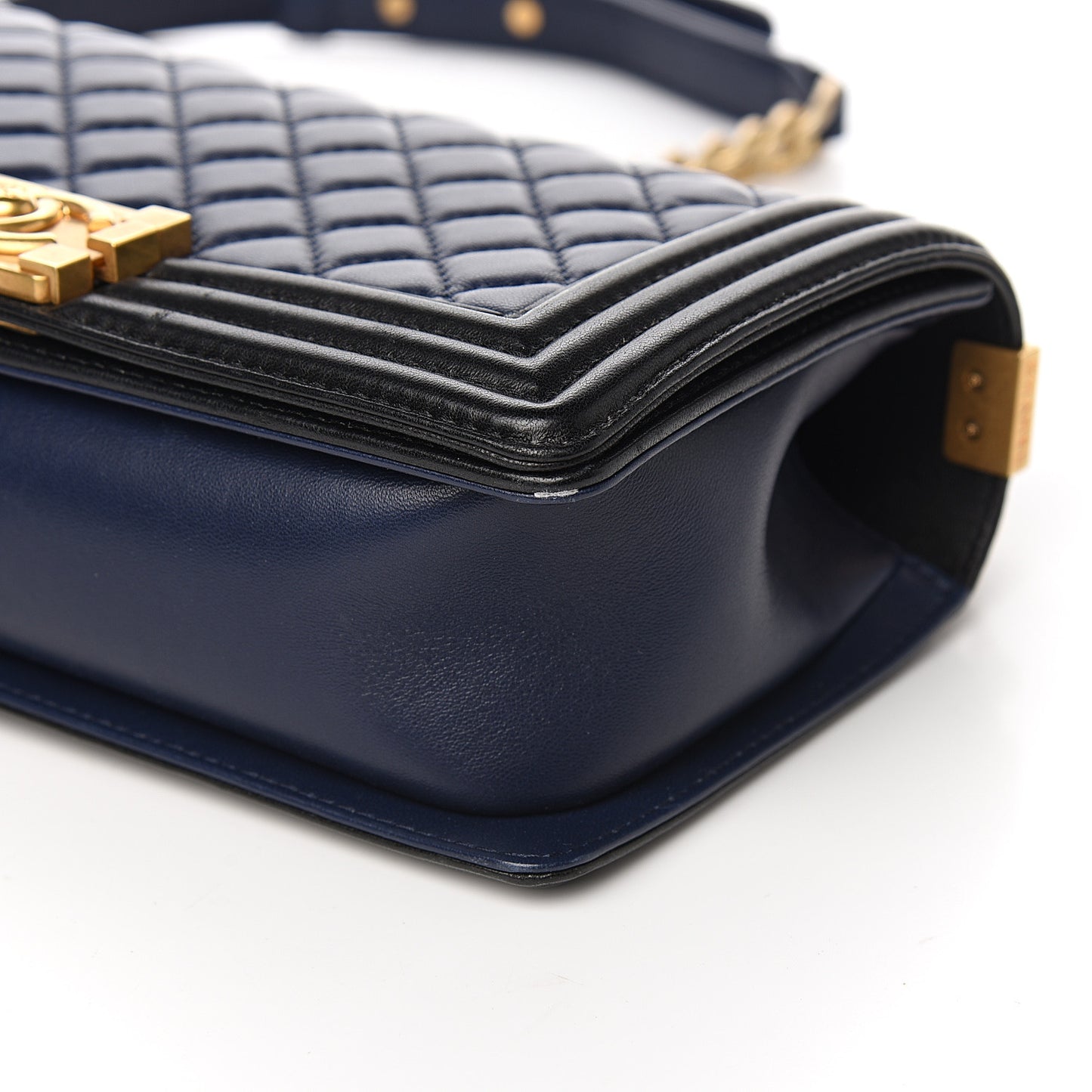 Lambskin Quilted Medium Boy Flap Black Blue