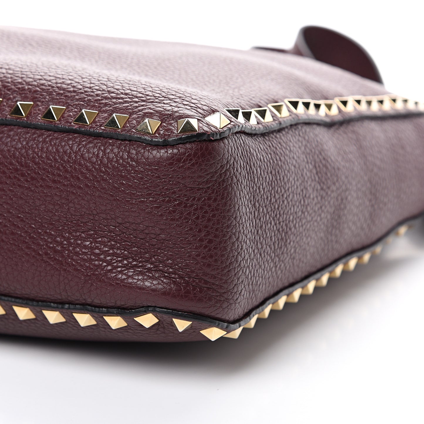 Pebbled Calfskin Large Rockstud Flip-Lock Messenger Bag Vinaccia
