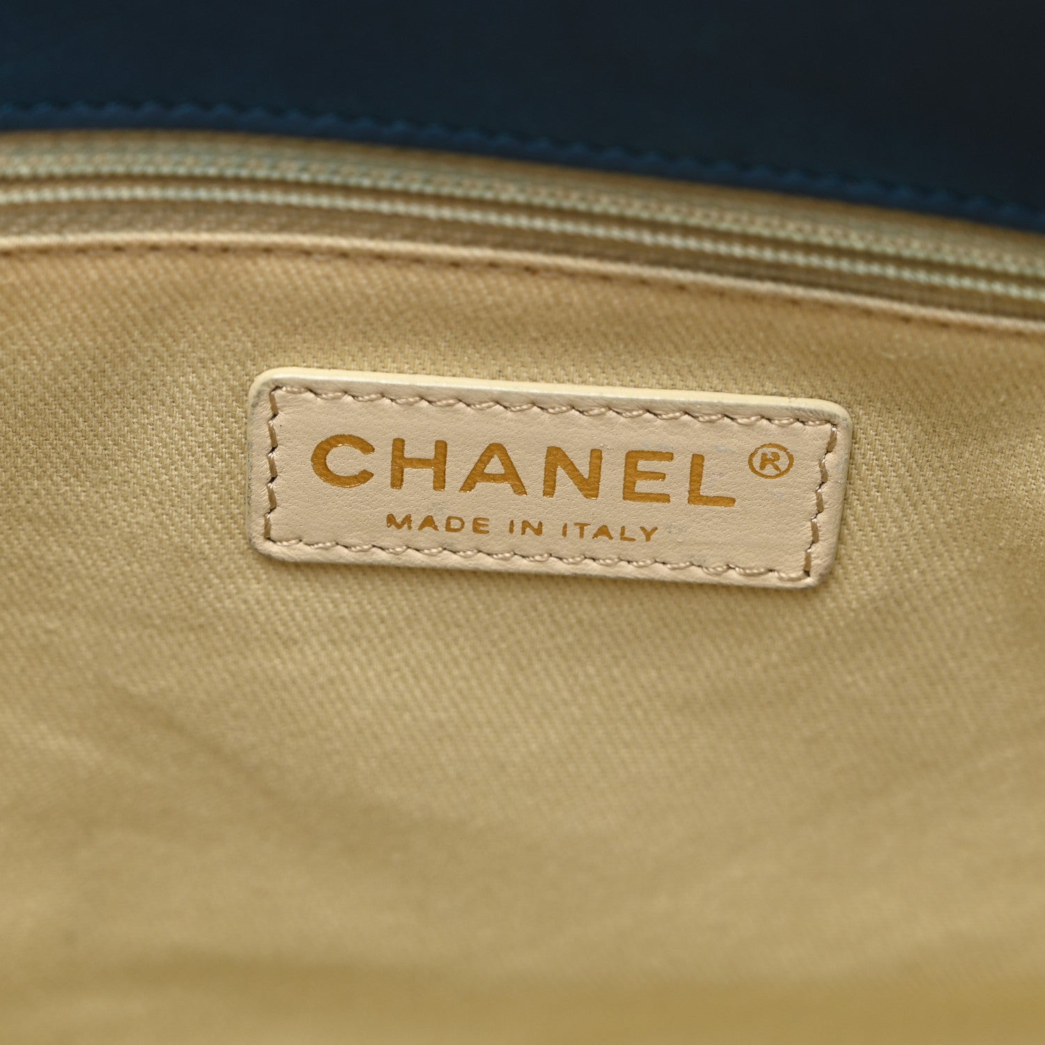 Chanel Iridescent Calfskin Large Chic Quilt Flap Dark Blue 6 of 10