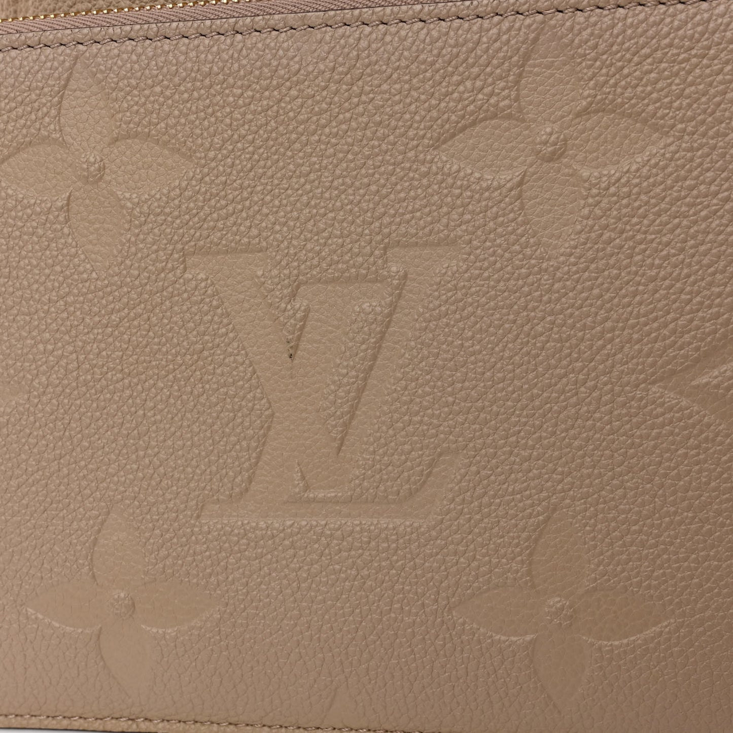 Empreinte Monogram Giant Neverfull MM Tourterelle