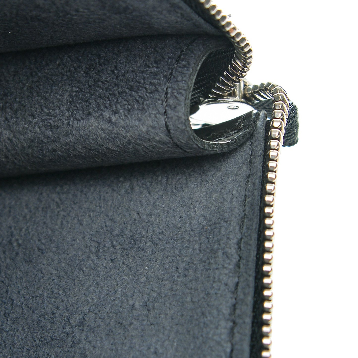 Epi Pochette Accessories 24 Black