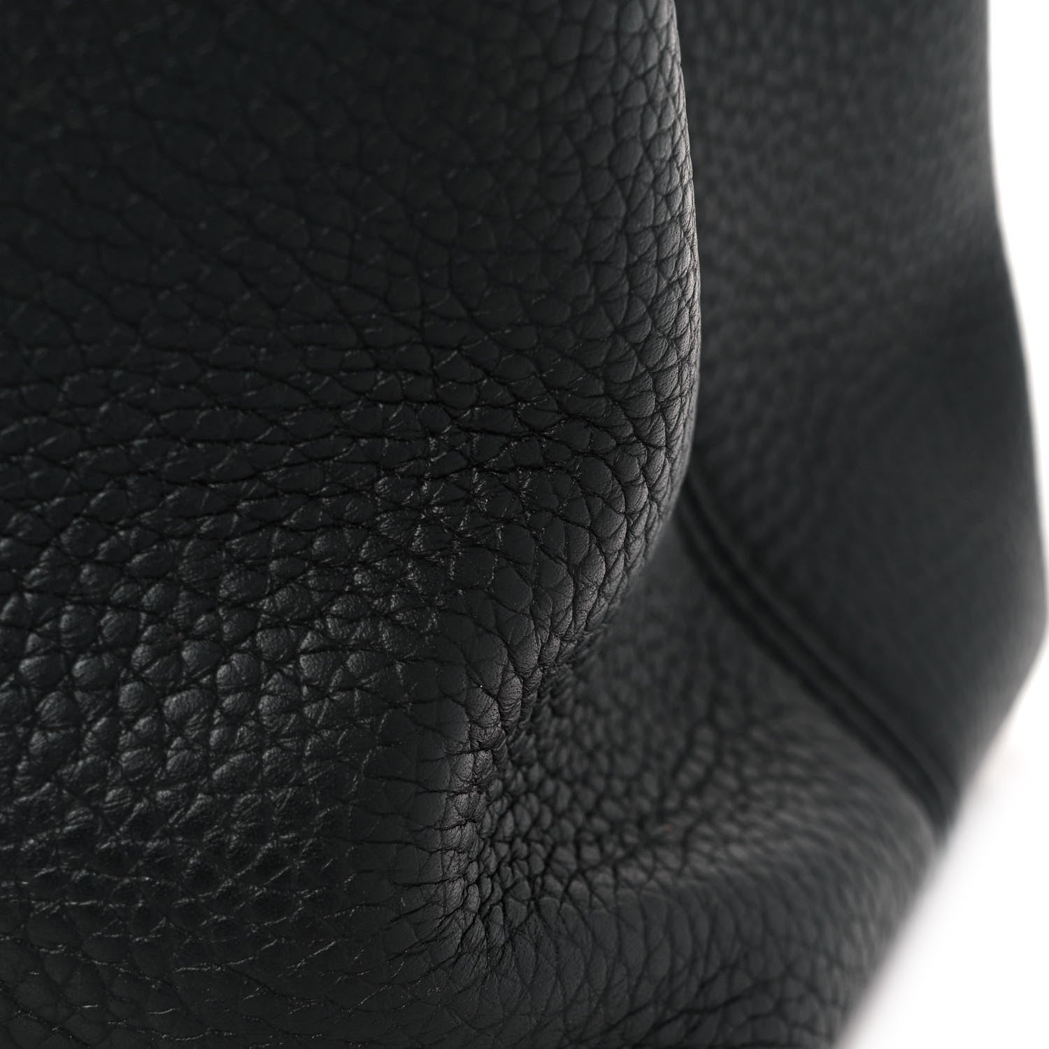 Louis Vuitton Taurillon Capucines GM Black 9 of 10