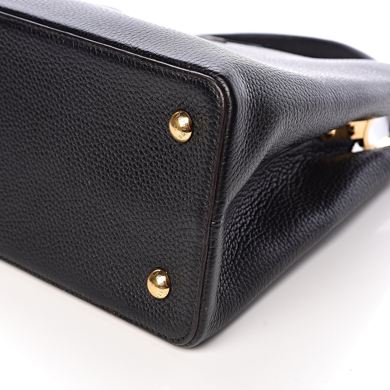 Louis Vuitton Taurillon Capucines MM Black 8 of 9