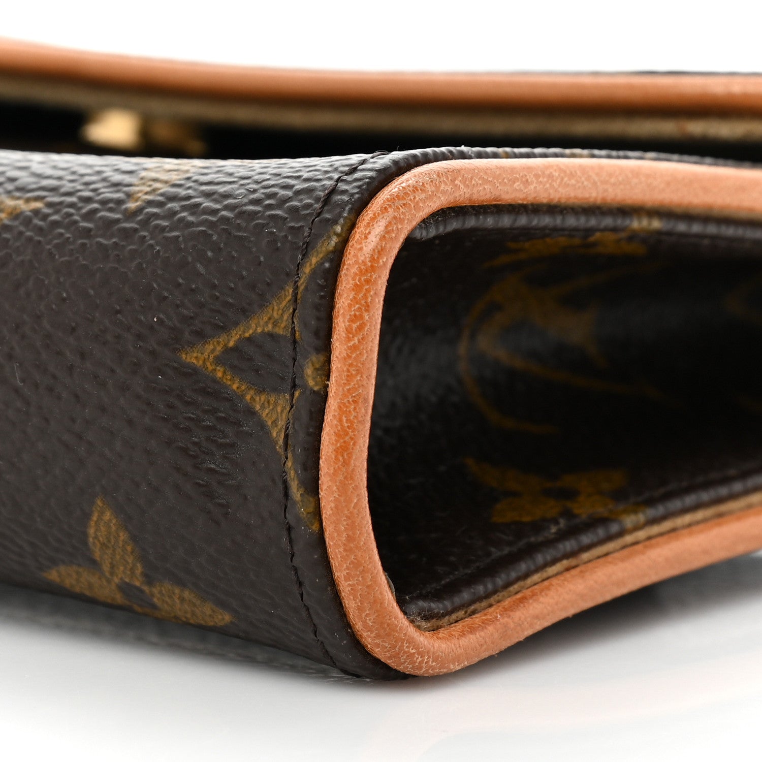 Louis Vuitton Monogram Pochette Florentine S 9 of 15