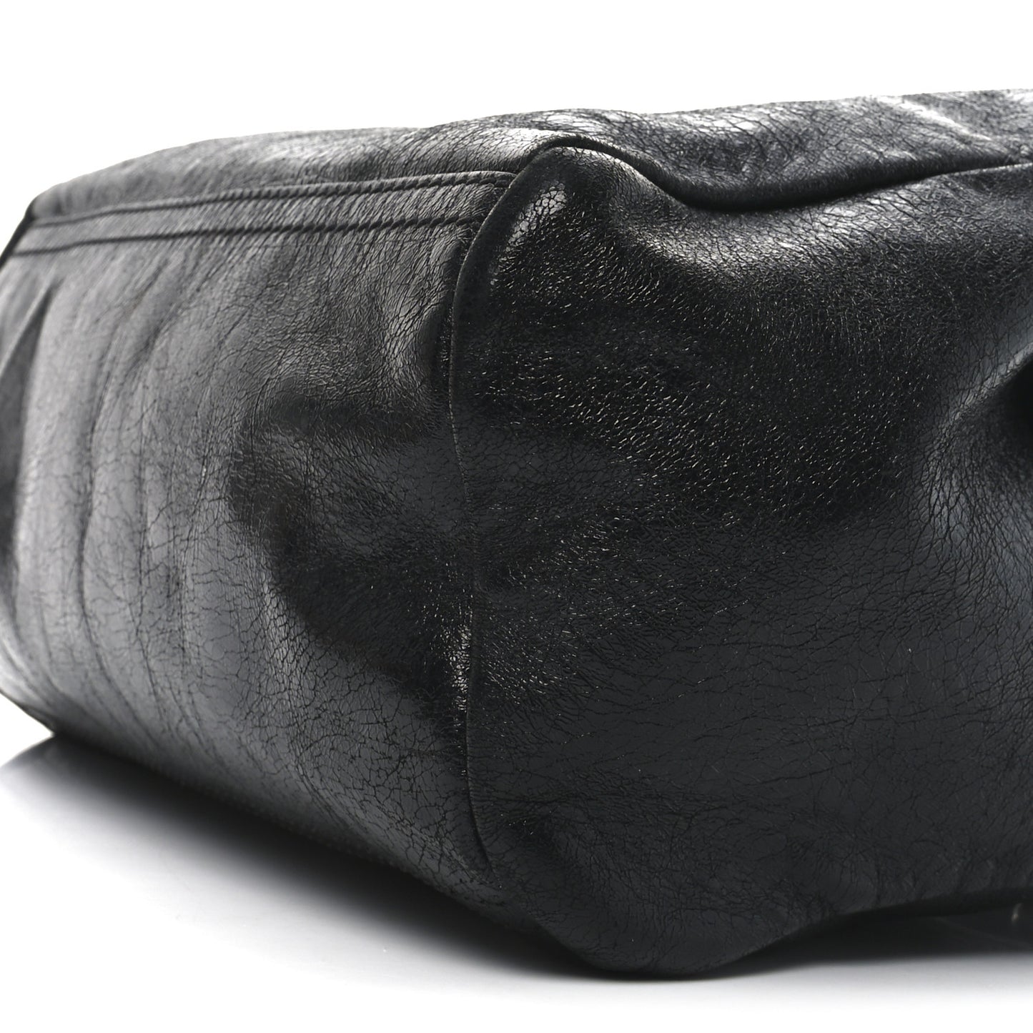 Crinkled Patent Small Pandora Black