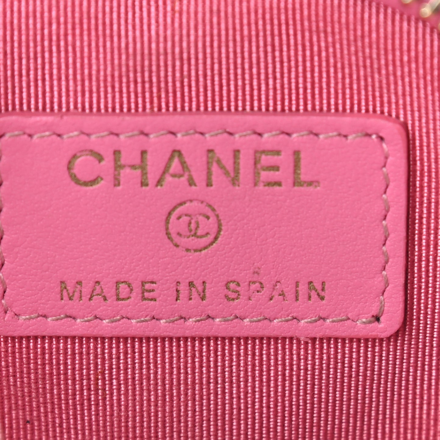 Caviar Quilted Zip Around Classic Coin Purse Pink