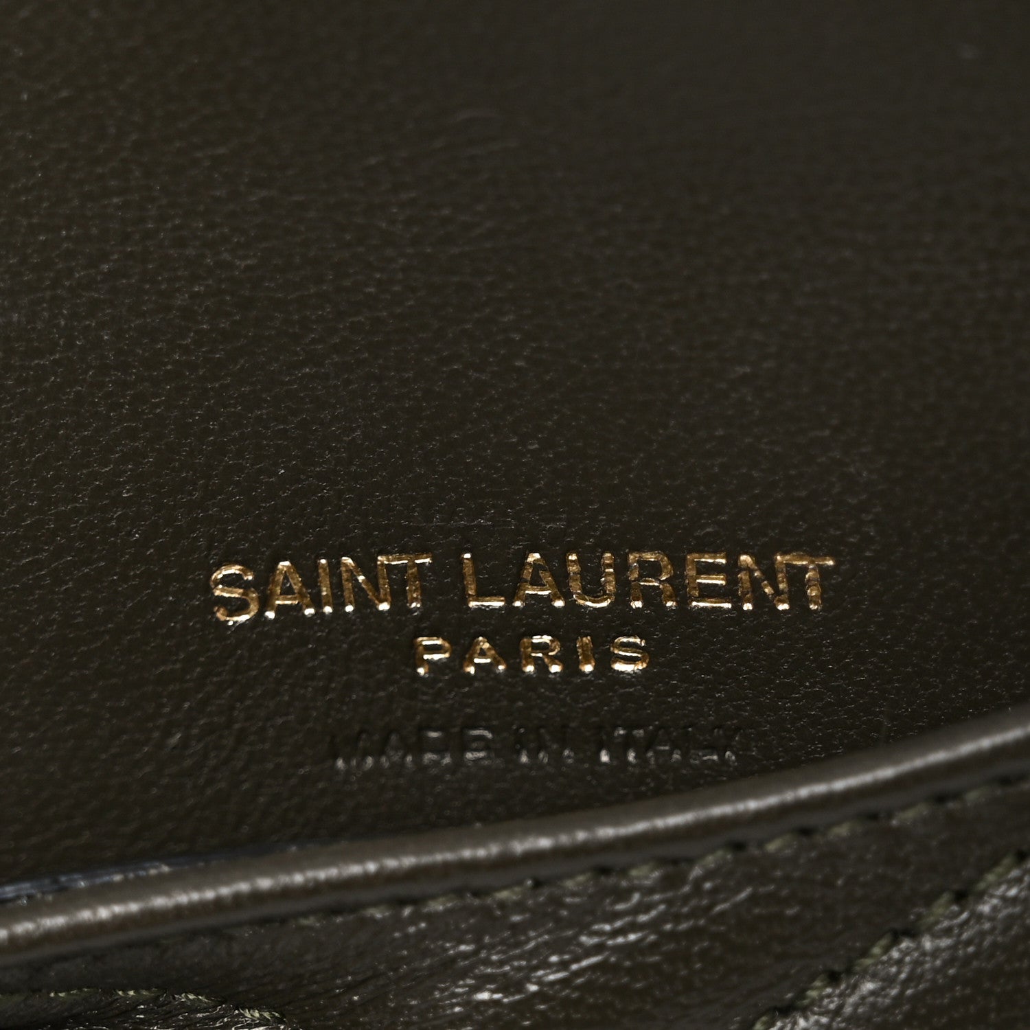 Saint Laurent Calfskin Matelasse Chevron Monogram Fragments Zippered Card Case Light Musk 6 of 8