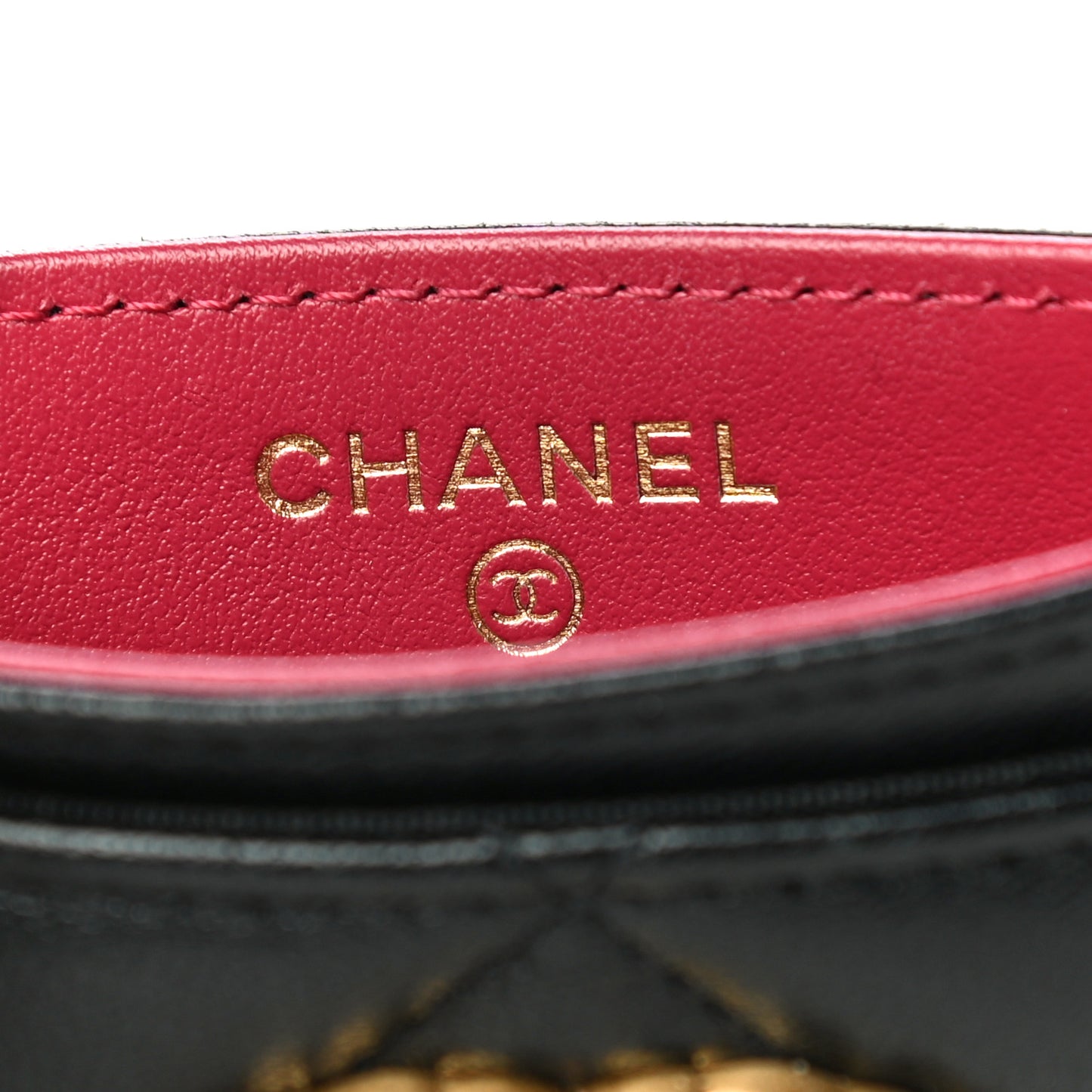Lambskin Quilted Chanel 19 Card Holder Black