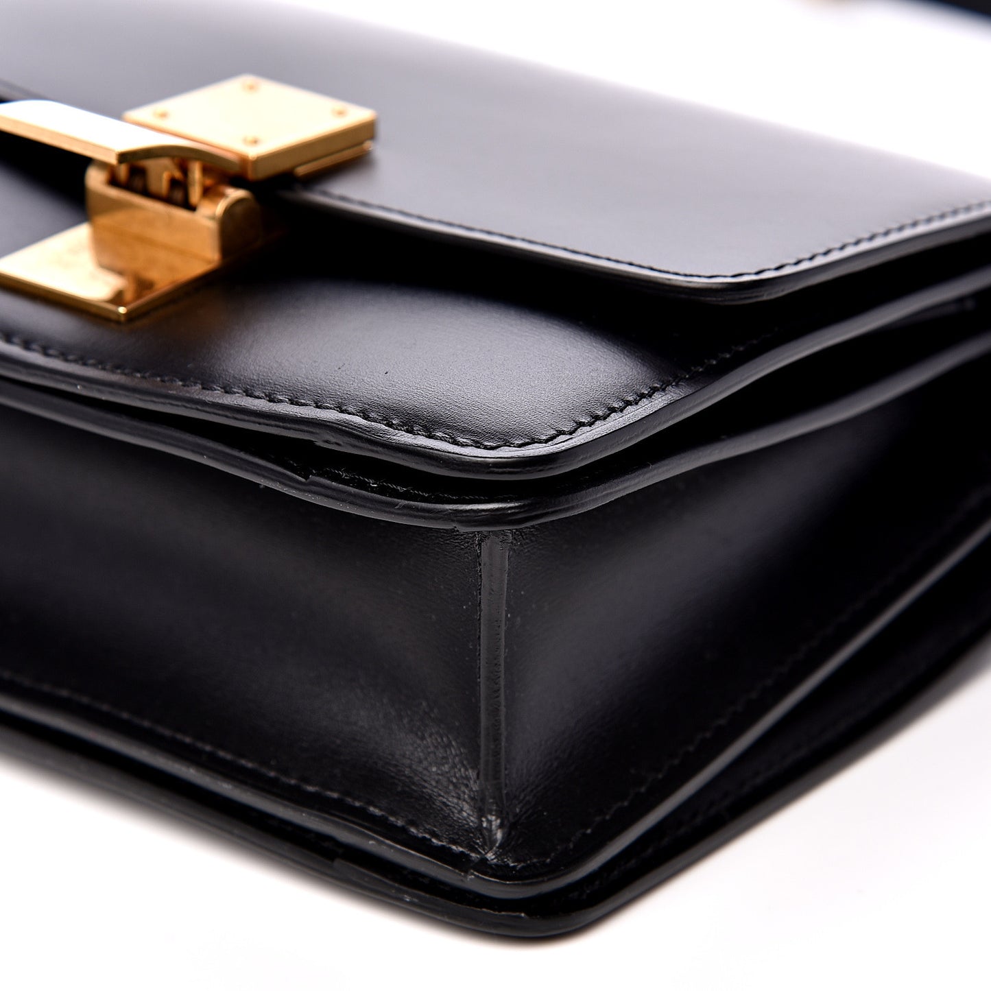 Box Calfskin Small Classic Box Flap Bag Black