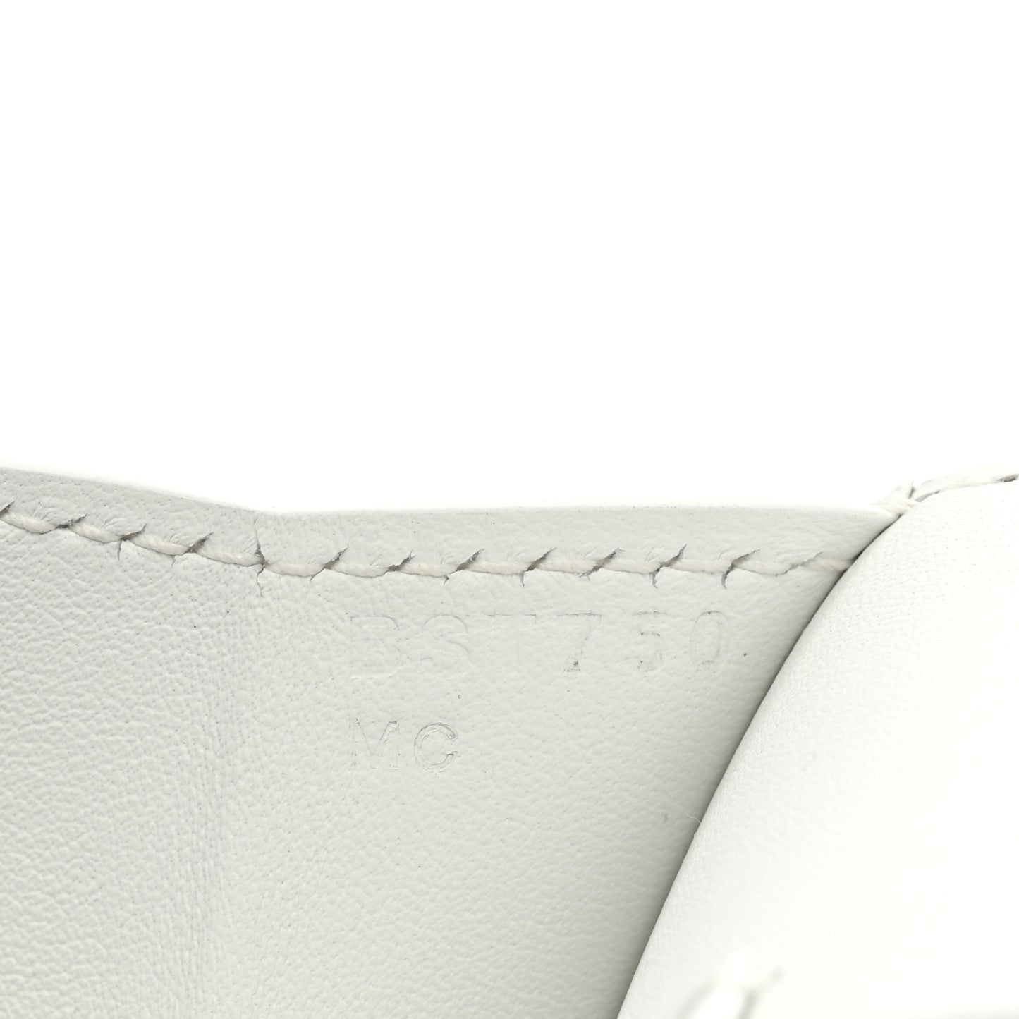 Swift Shadow Clutch 29 White