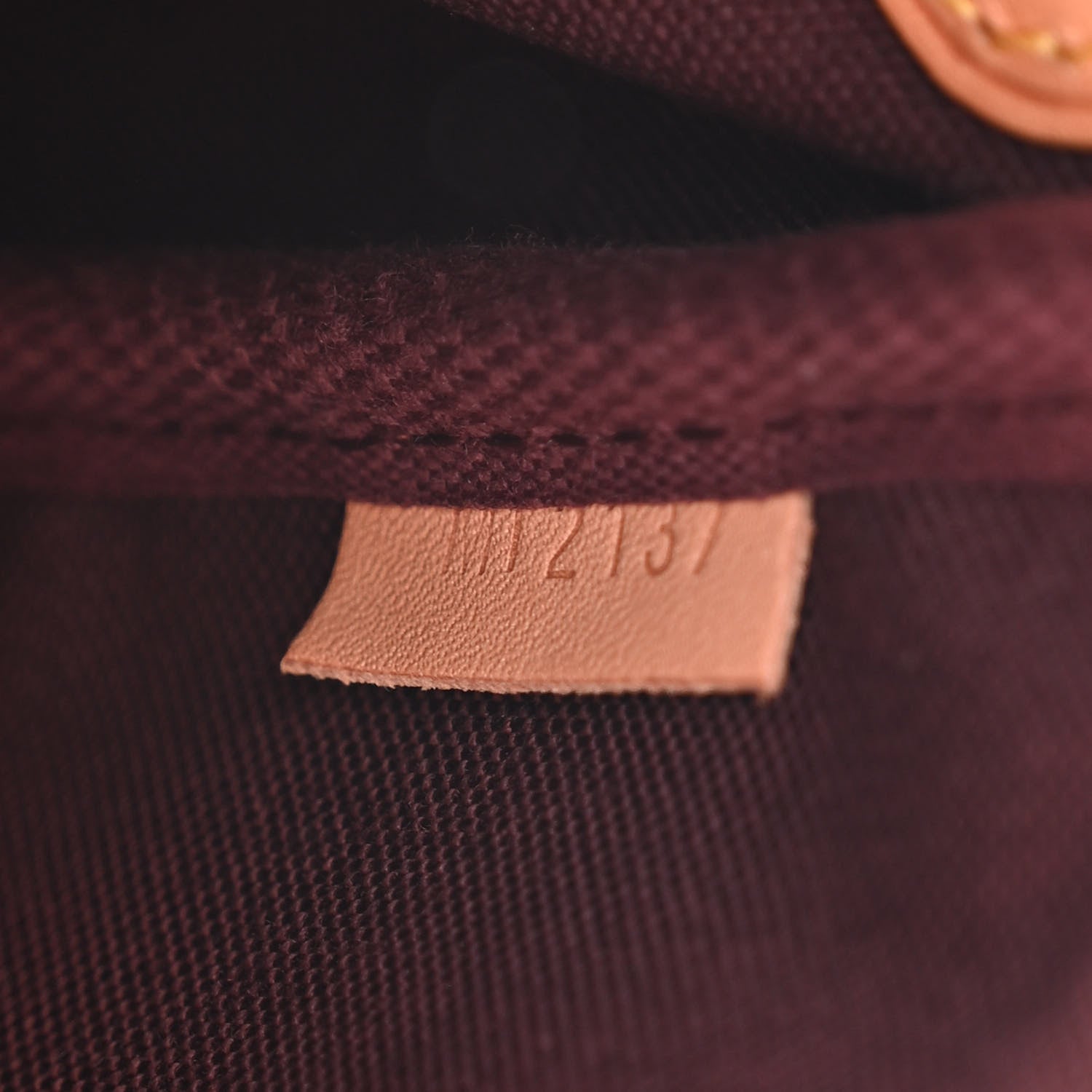 Louis Vuitton Monogram Favorite MM 7 of 10