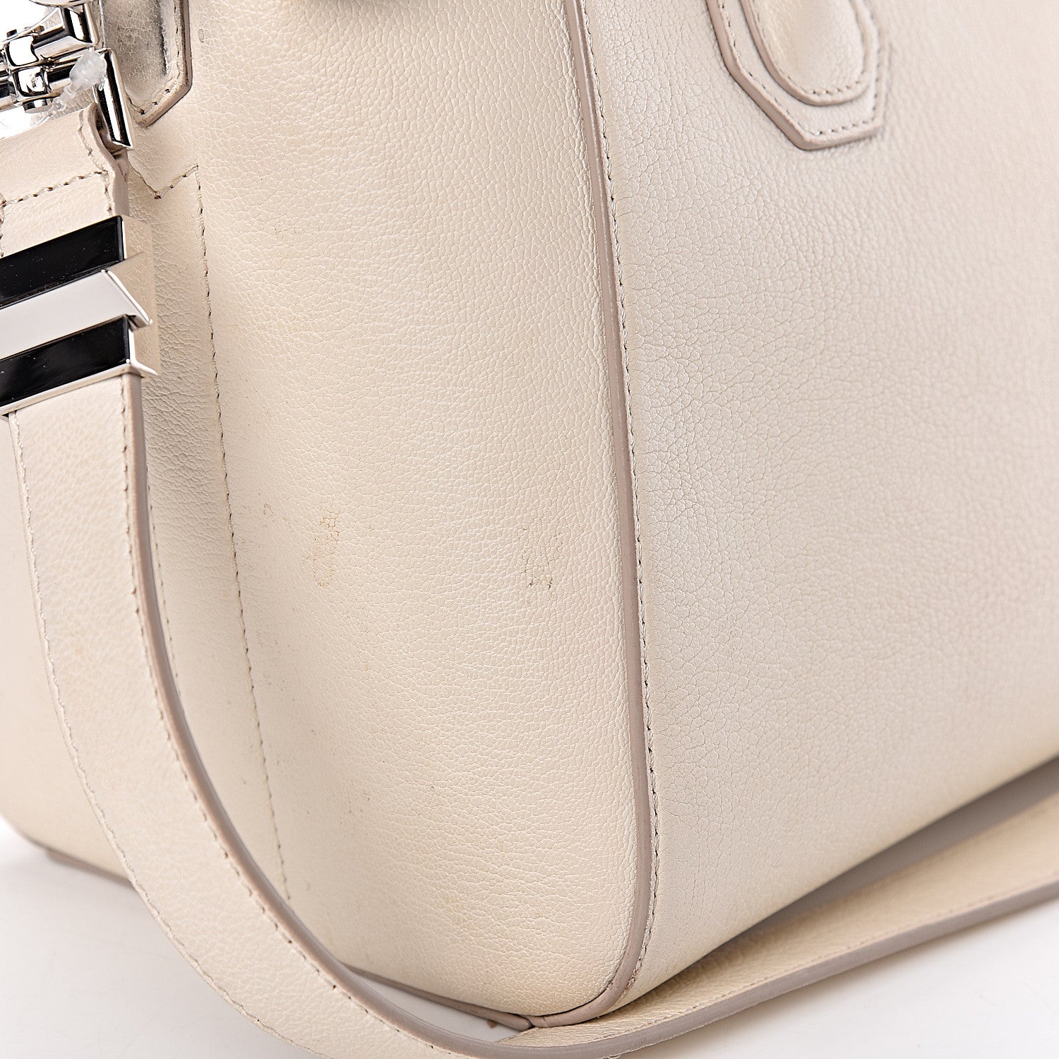 Givenchy Sugar Goatskin Small Antigona Off White 15 of 24