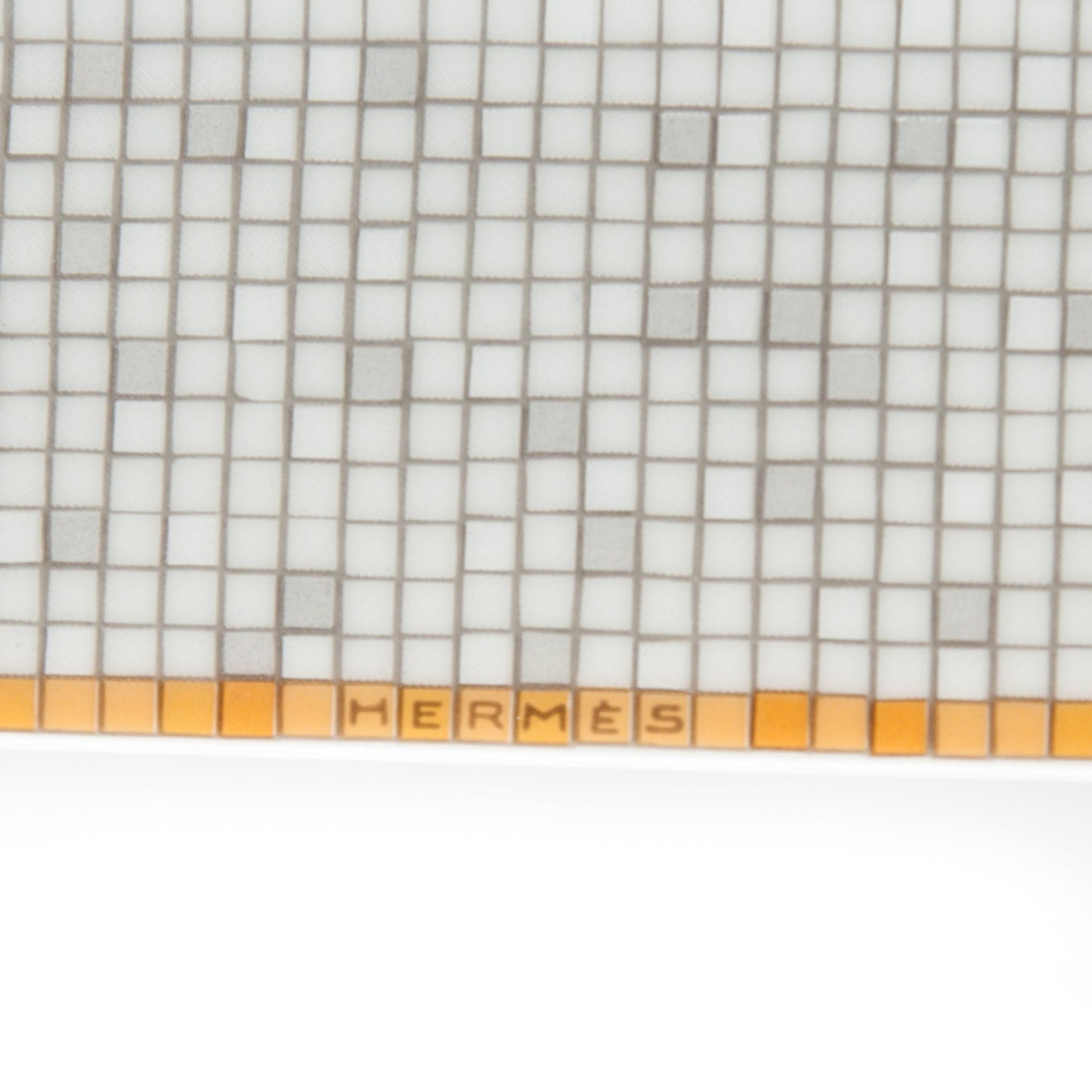 Porcelain Mosaique au 24 Square Plate 9.1"
