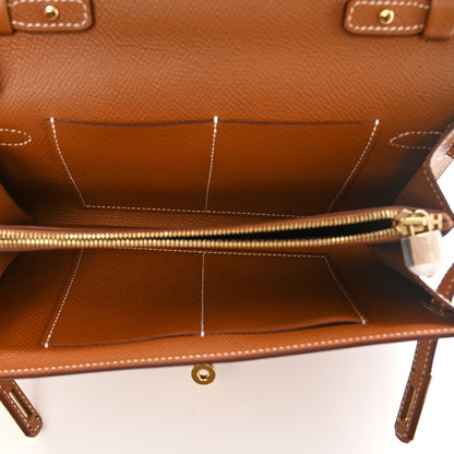 Hermes Epsom Kelly Wallet To Go Gold 4 of 10