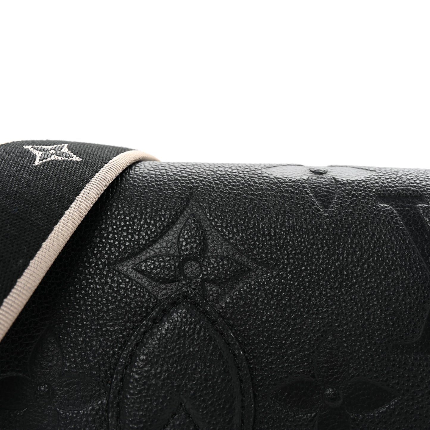 Empreinte Monogram Giant Diane Black