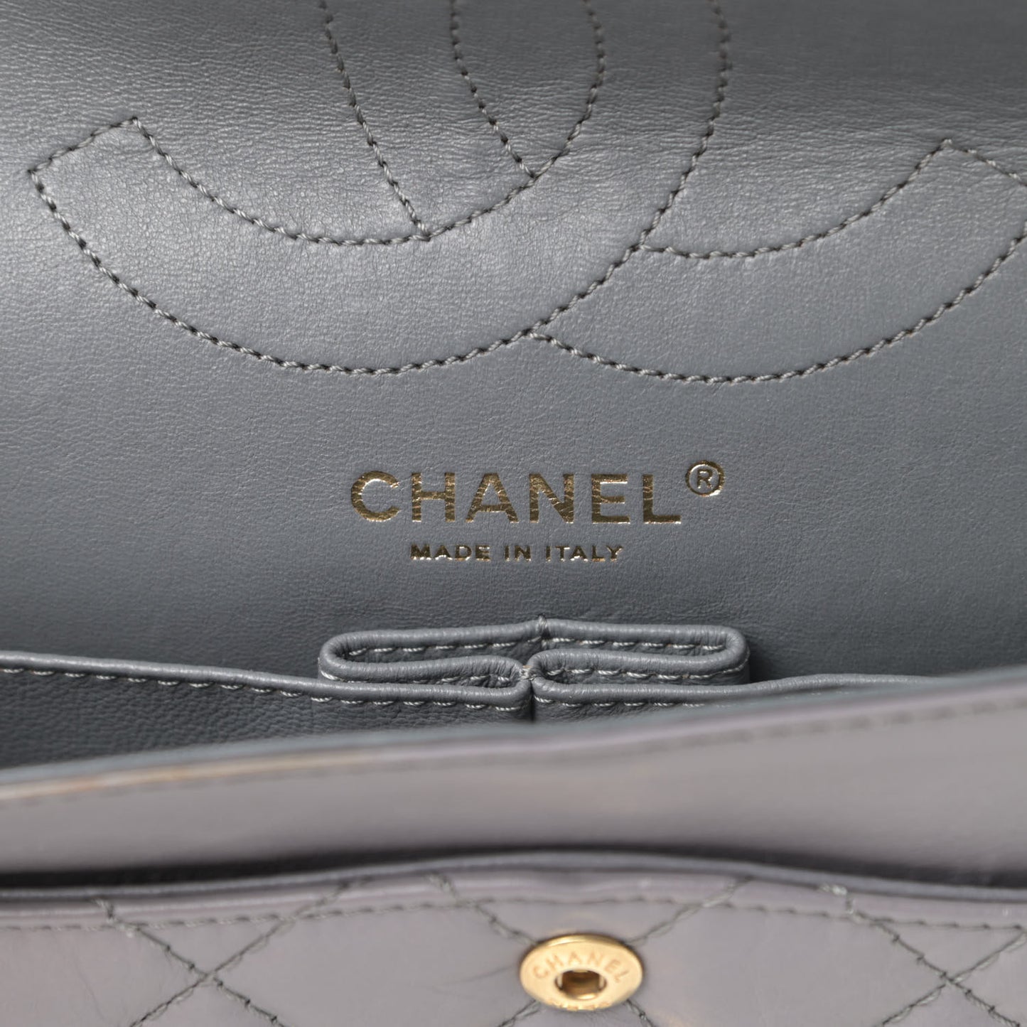 Aged Calfskin Quilted 2.55 Reissue 226 Flap Grey