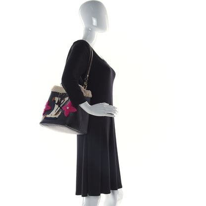 Louis Vuitton Calfskin Teddy NeoNoe MM Black 2 of 11