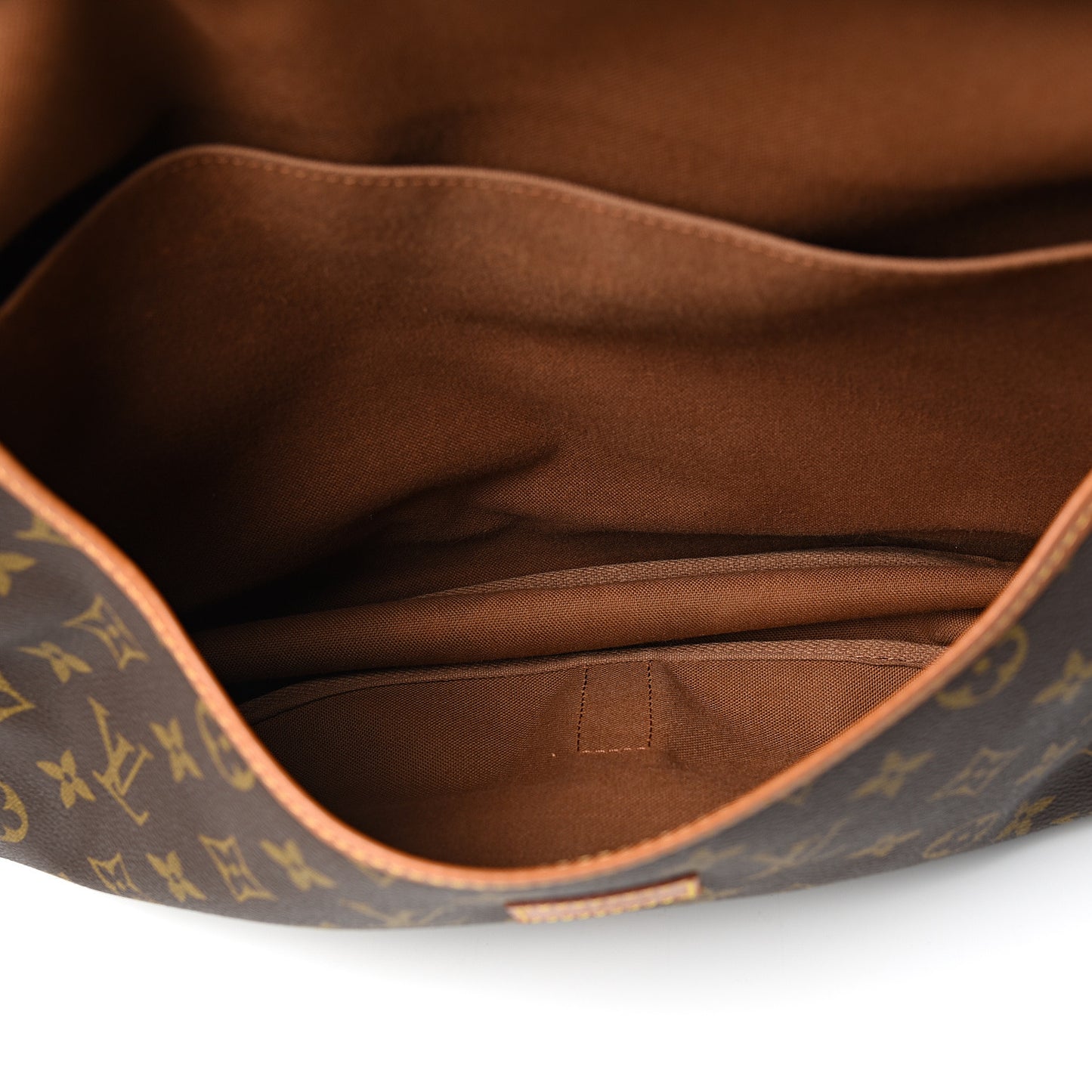 Monogram Saumur 35
