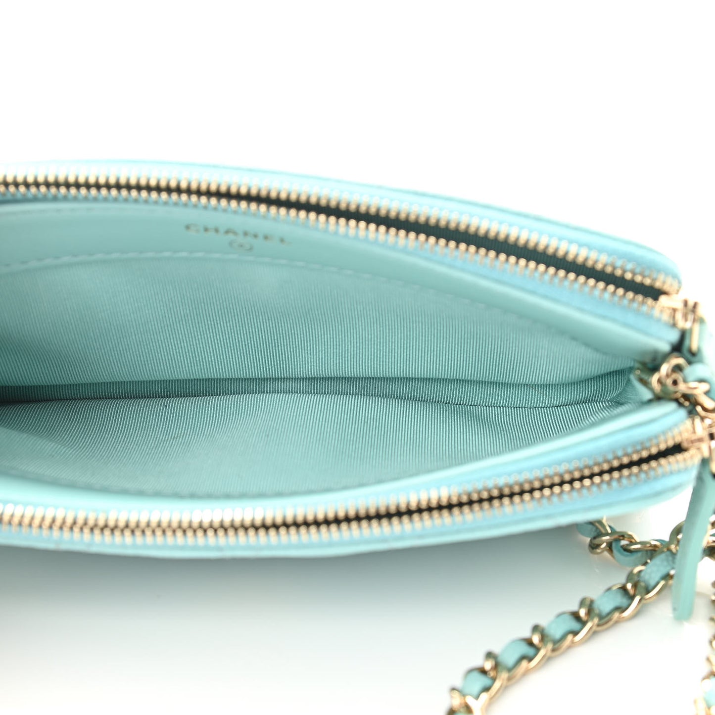 Caviar Quilted Small Clutch With Chain Light Blue