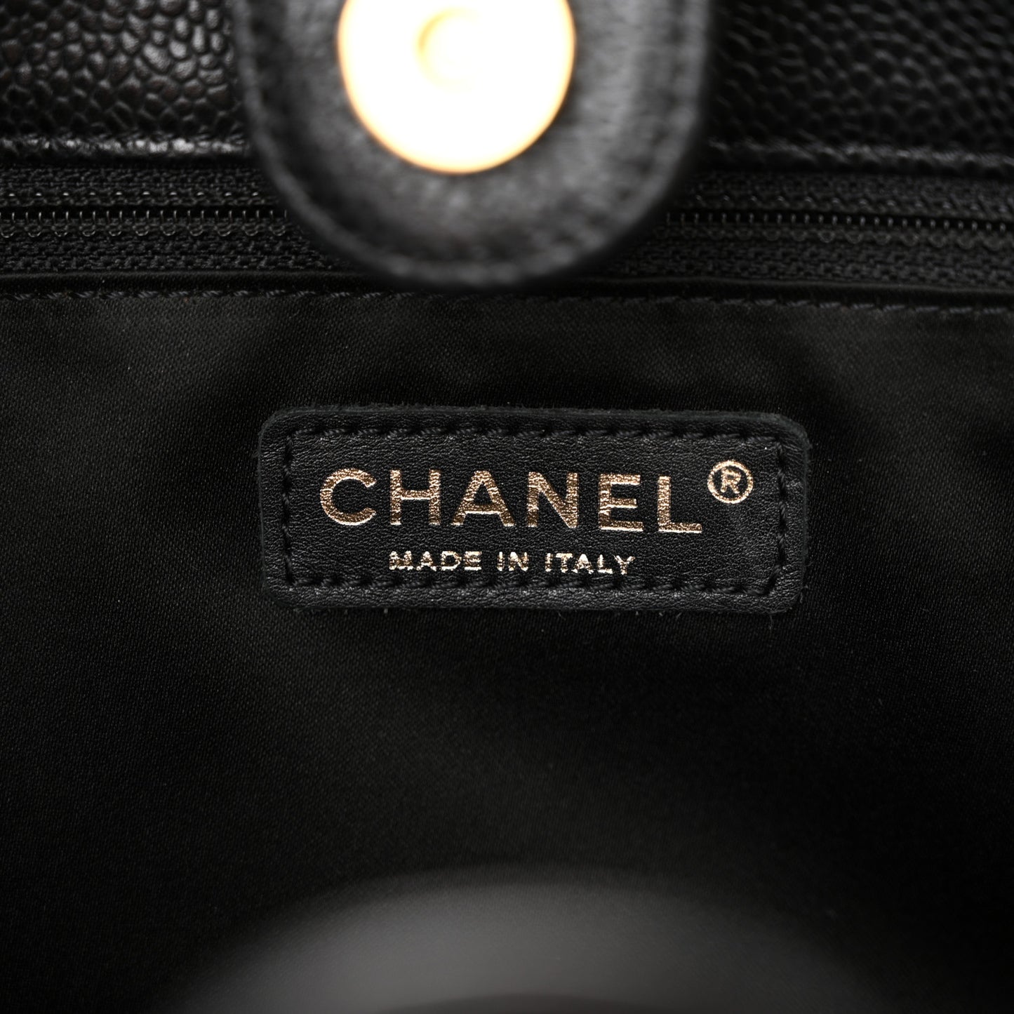 Caviar Quilted Petit Shopping Tote PST Black