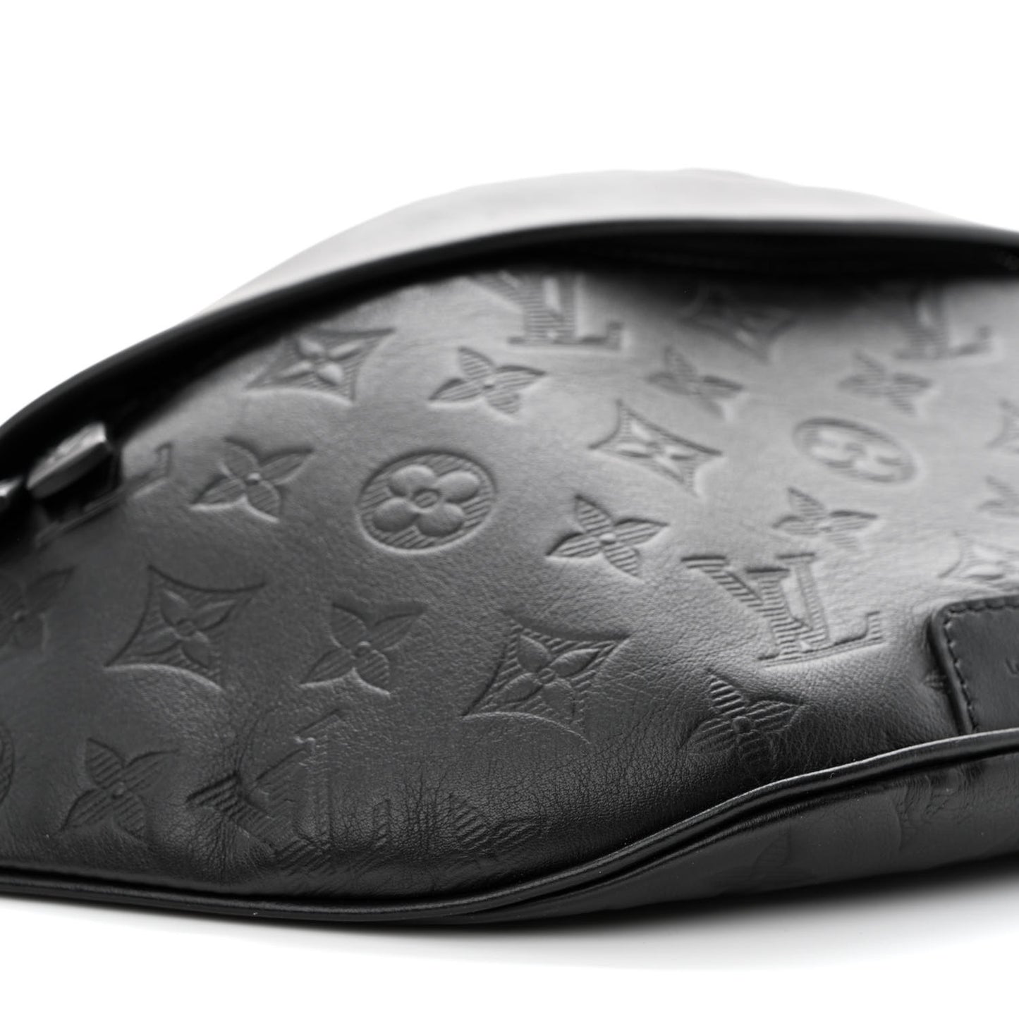 Calfskin Monogram Shadow Discovery Bumbag Black