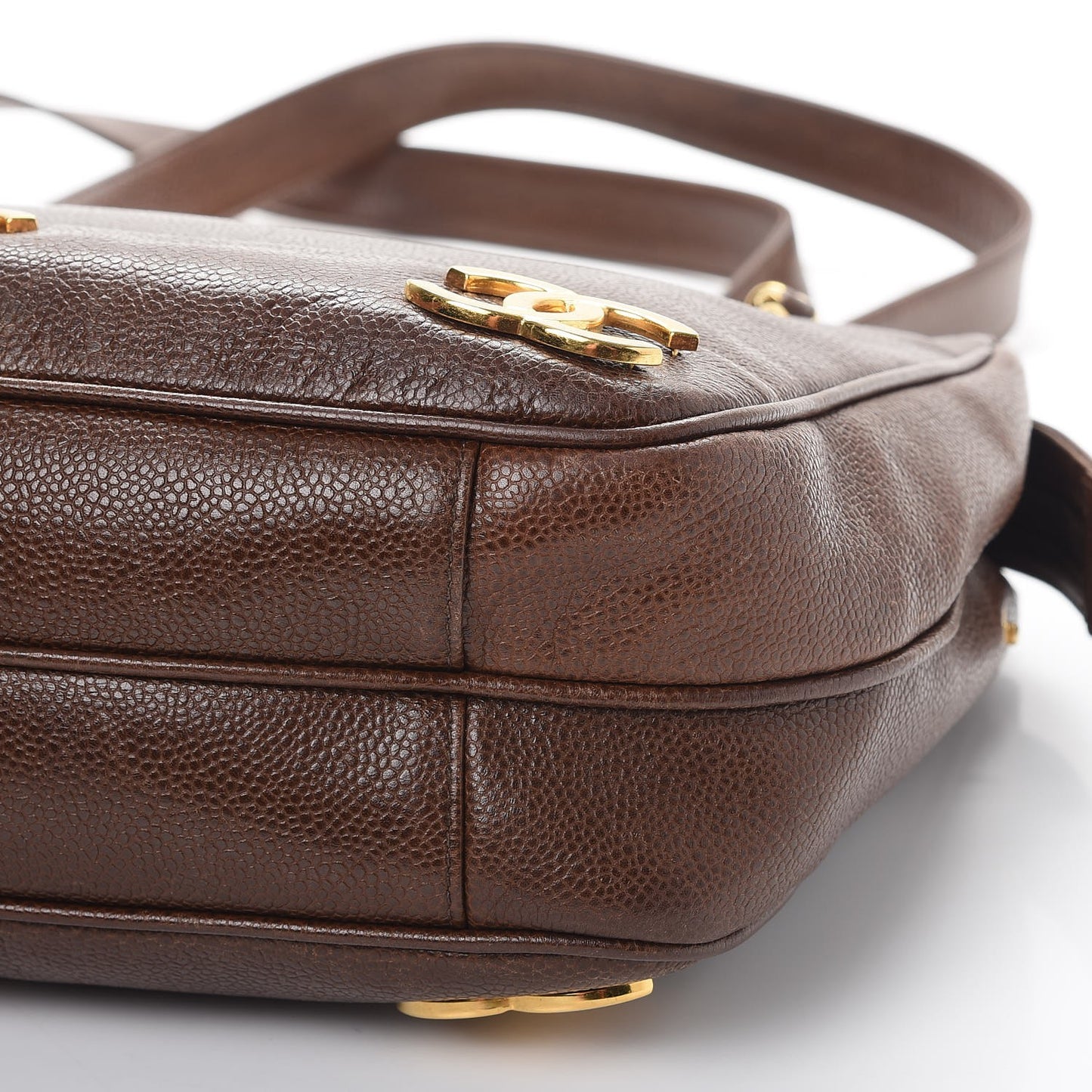 Caviar CC Shoulder Bag Brown