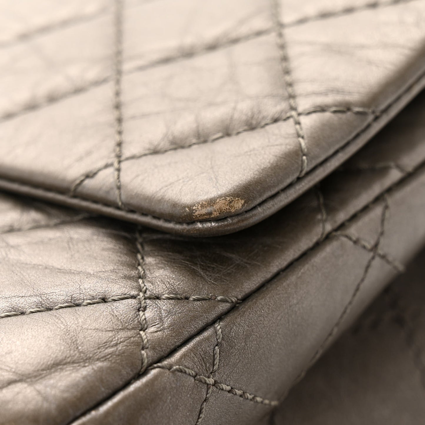 Metallic Aged Calfskin Quilted 2.55 Reissue 226 Flap Pewter