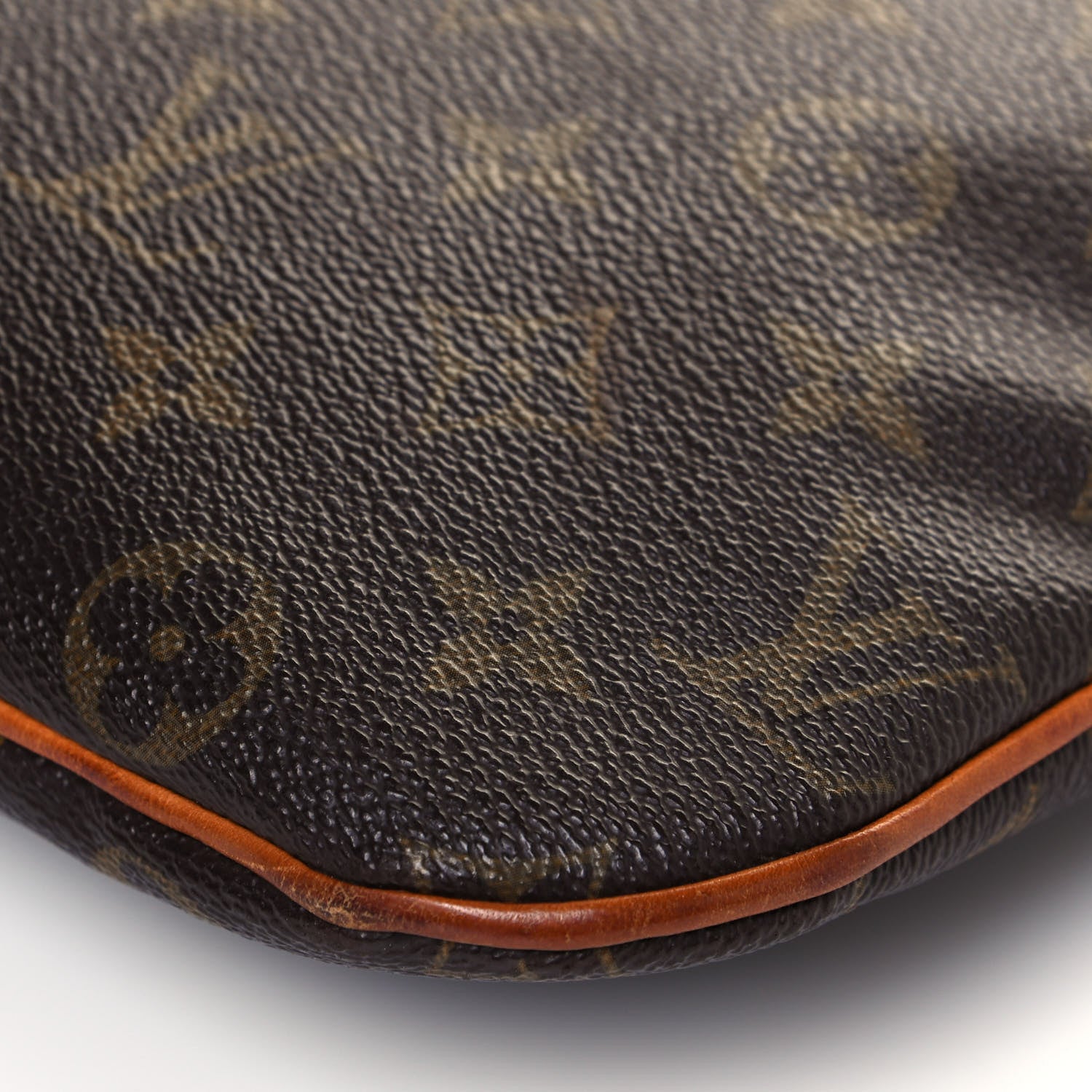 Louis Vuitton Monogram Bosphore Pochette 10 of 15