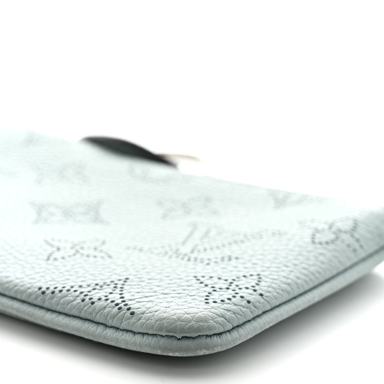 Louis Vuitton Mahina Key Pouch Vert Lagon 8 of 10