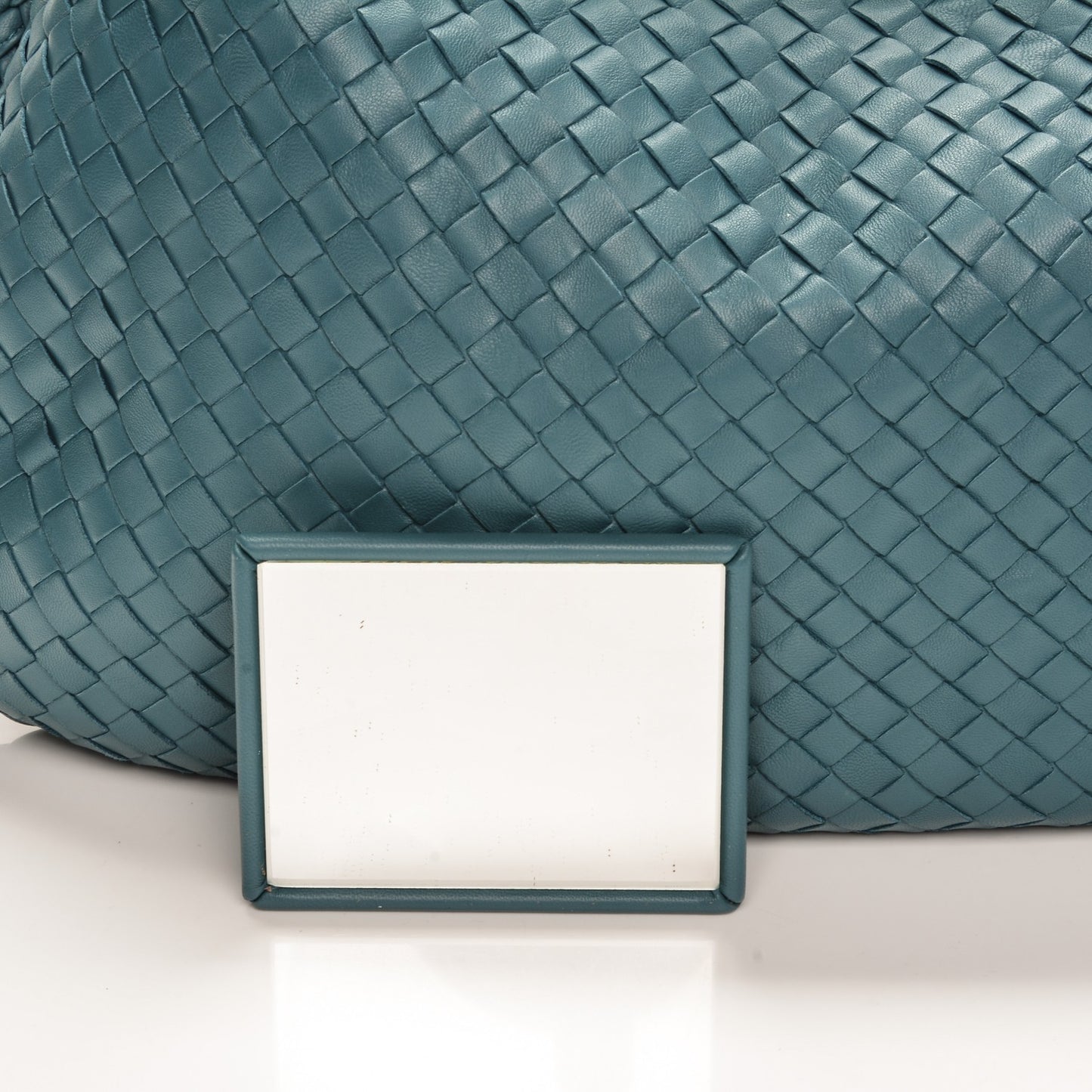 Nappa Intrecciato Large Veneta Hobo Brighton