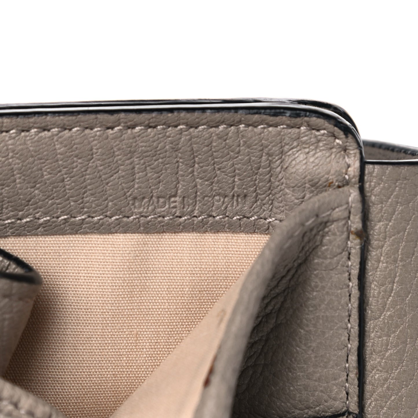Grained Lambskin Drew Square Wallet Motty Grey