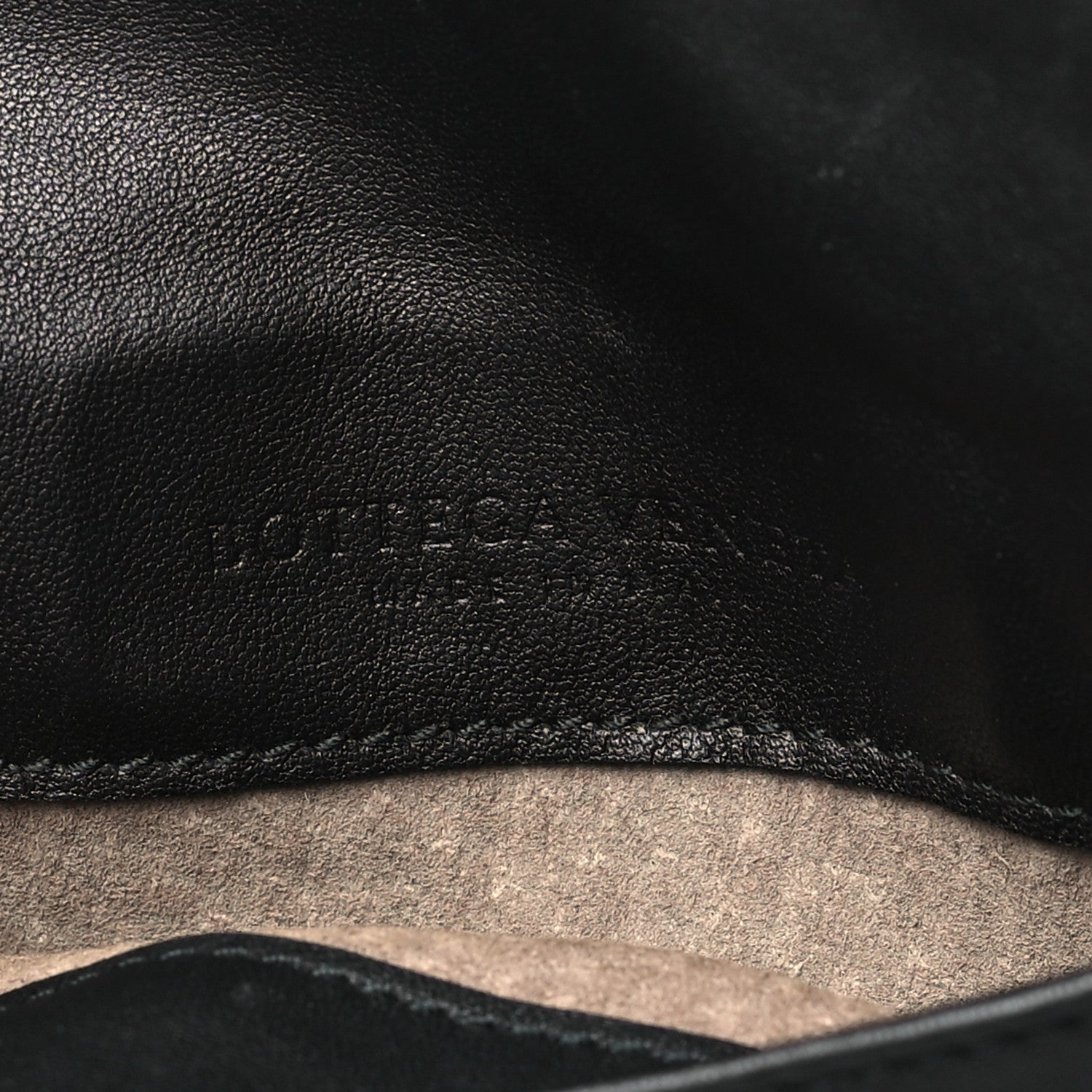 Bottega Veneta Nappa Intrecciato Small Messenger Bag Light Grey 7 of 10