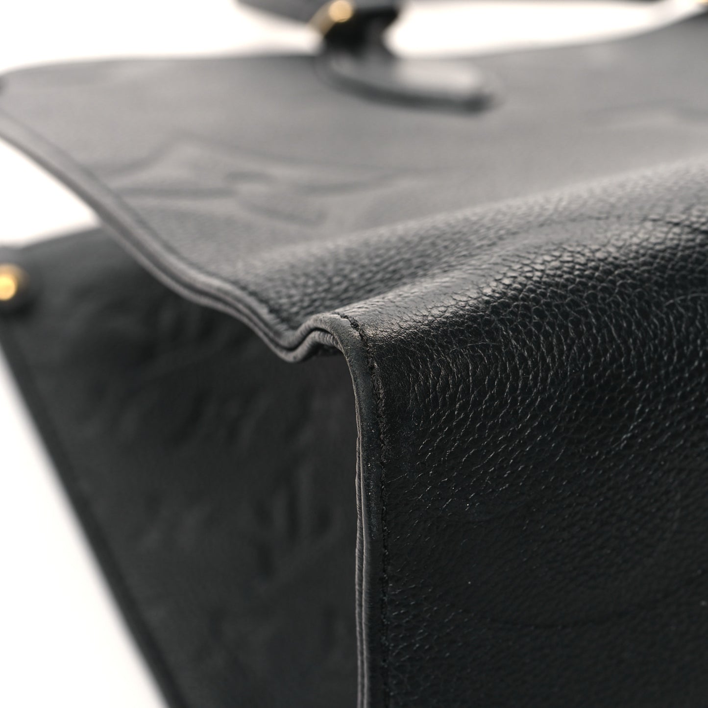 Empreinte Monogram Giant Onthego MM Black
