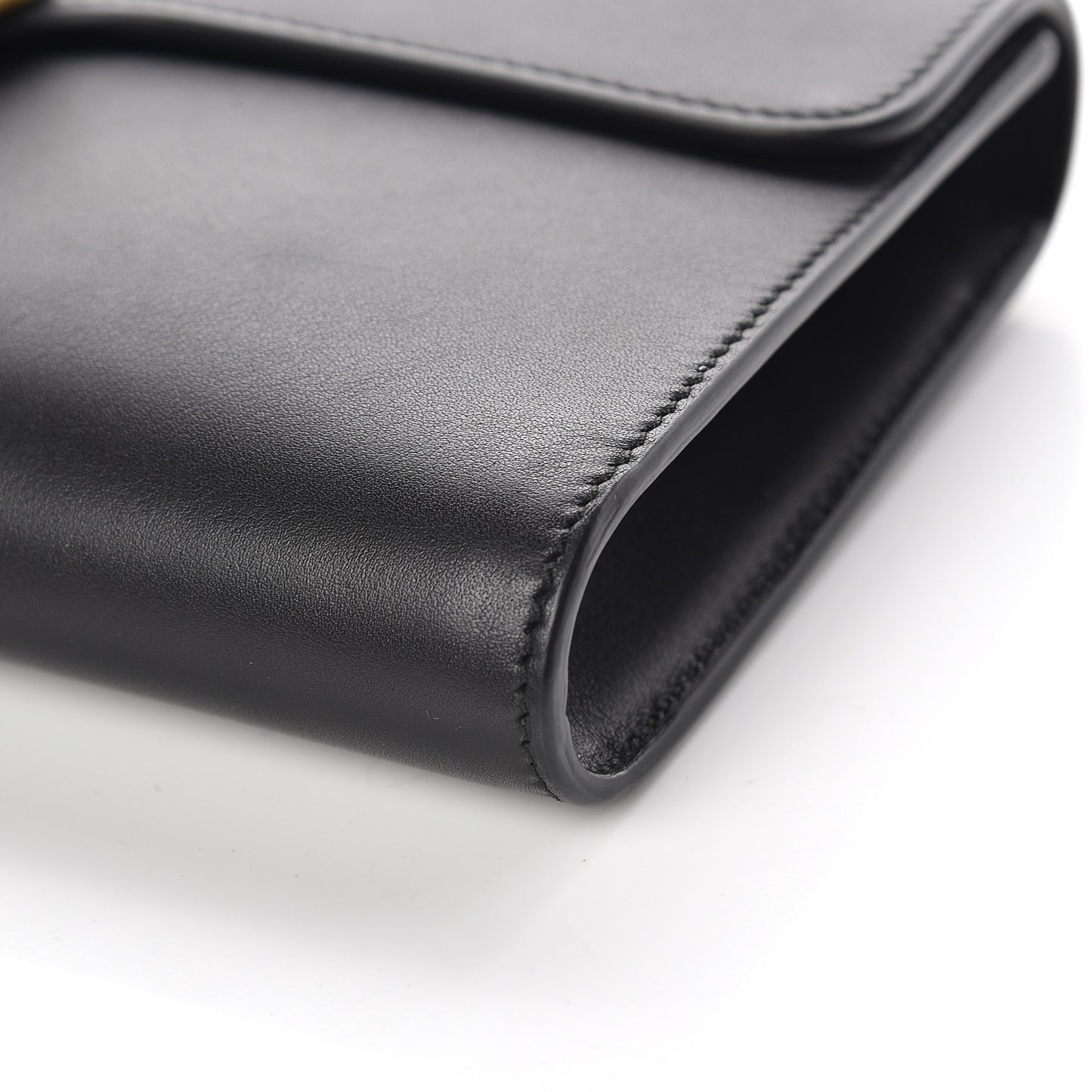 Calfskin Pearly GG Marmont Clutch Black