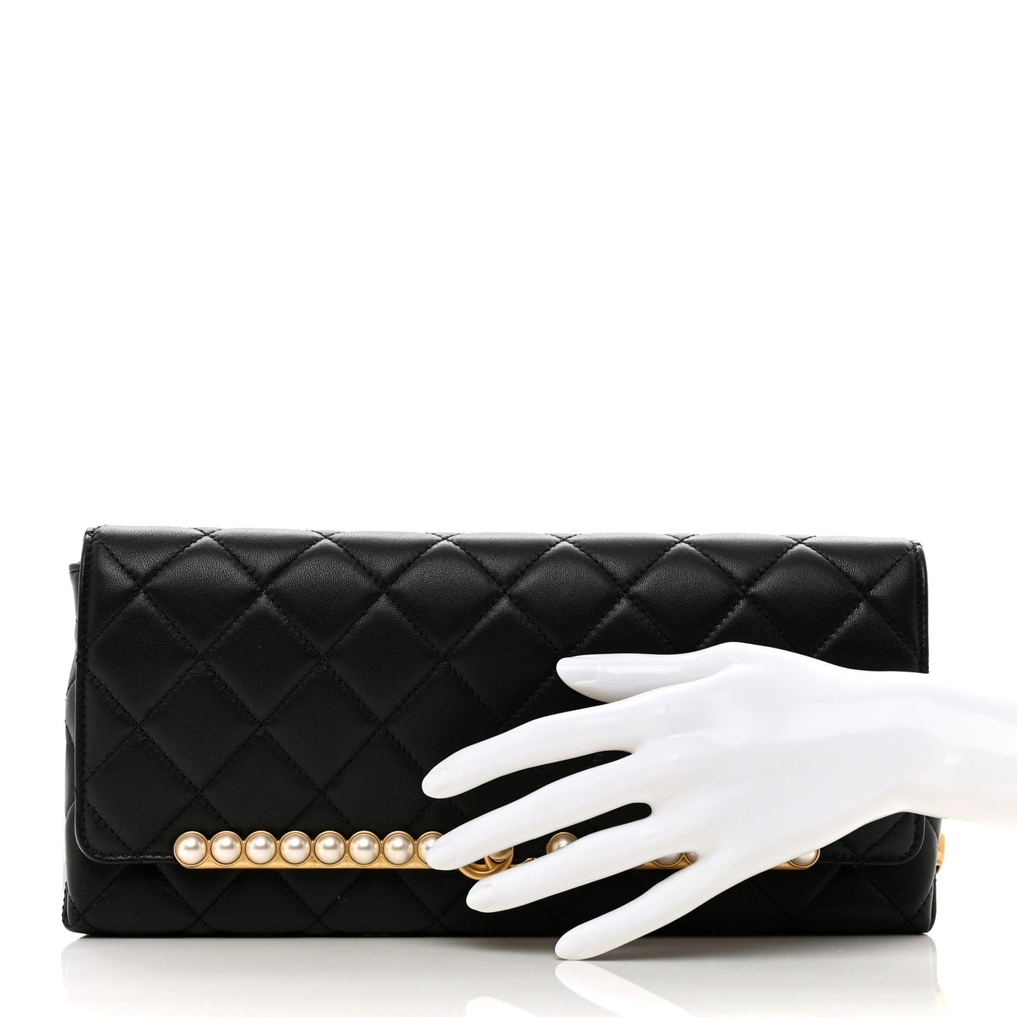 Lambskin Quilted Pearl Clutch Black