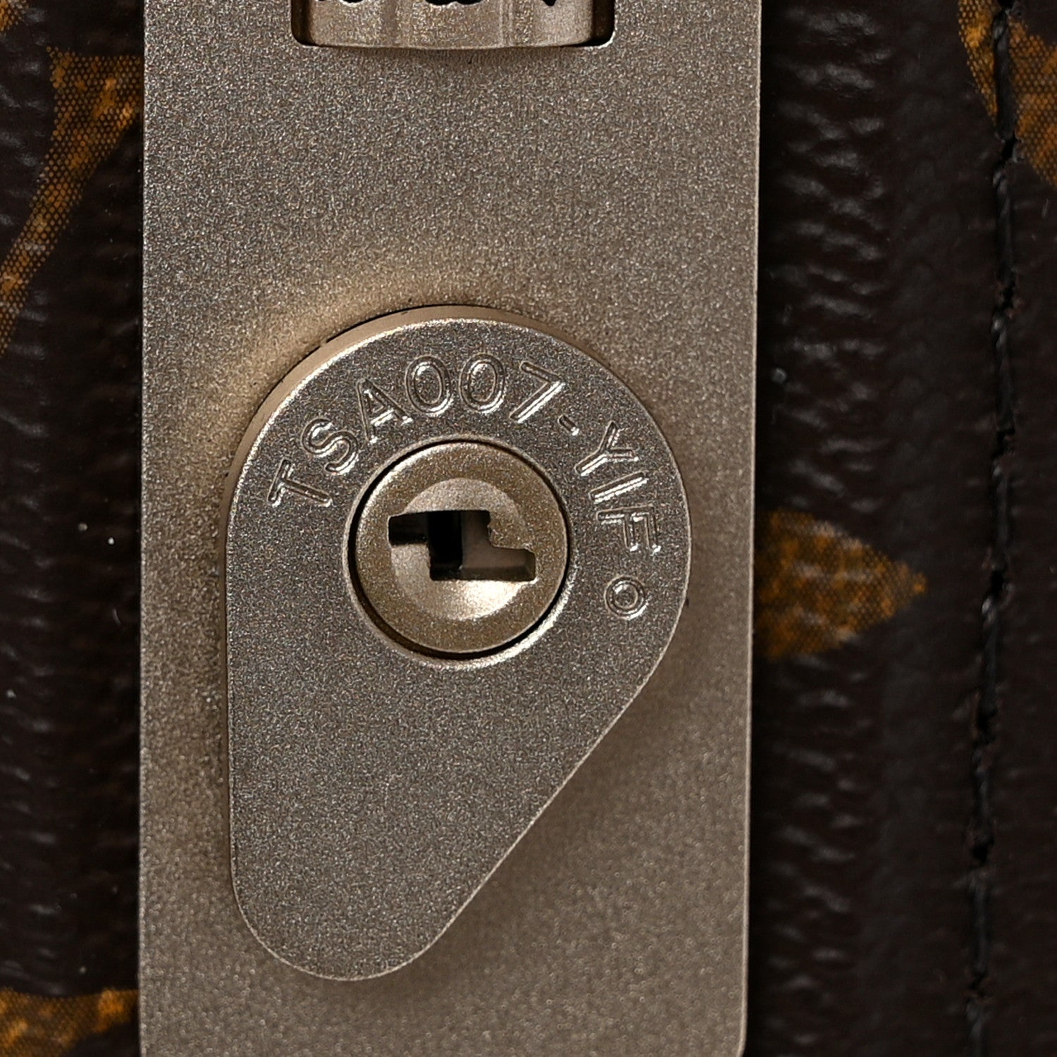 Louis Vuitton Monogram Horizon 70 7 of 16