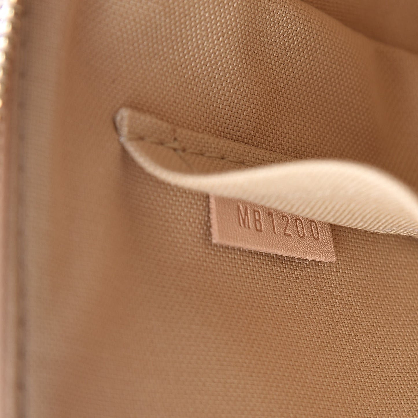 Damier Azur Pochette Accessories NM
