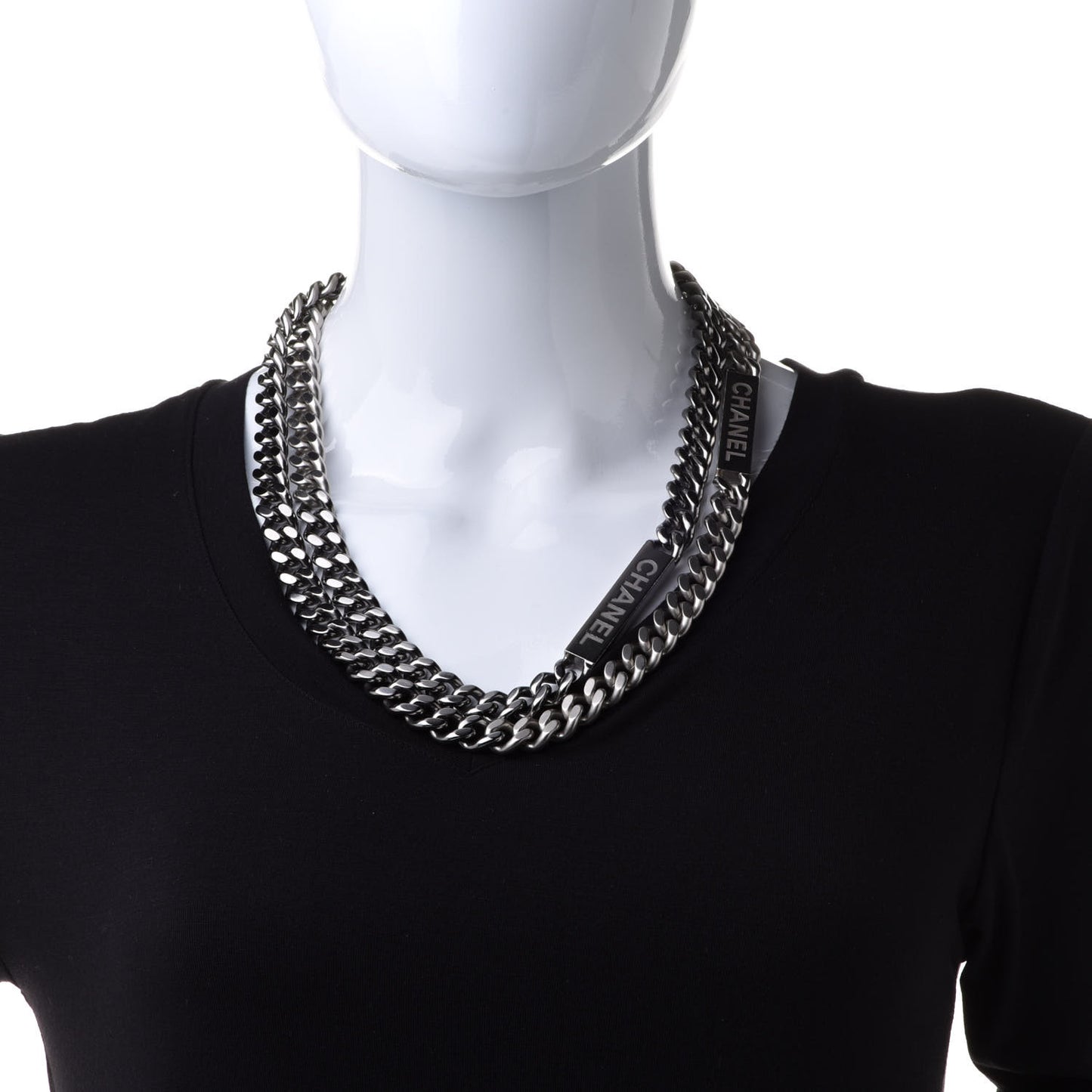 Oversized Double Chain Logo Short Necklace Ruthenium